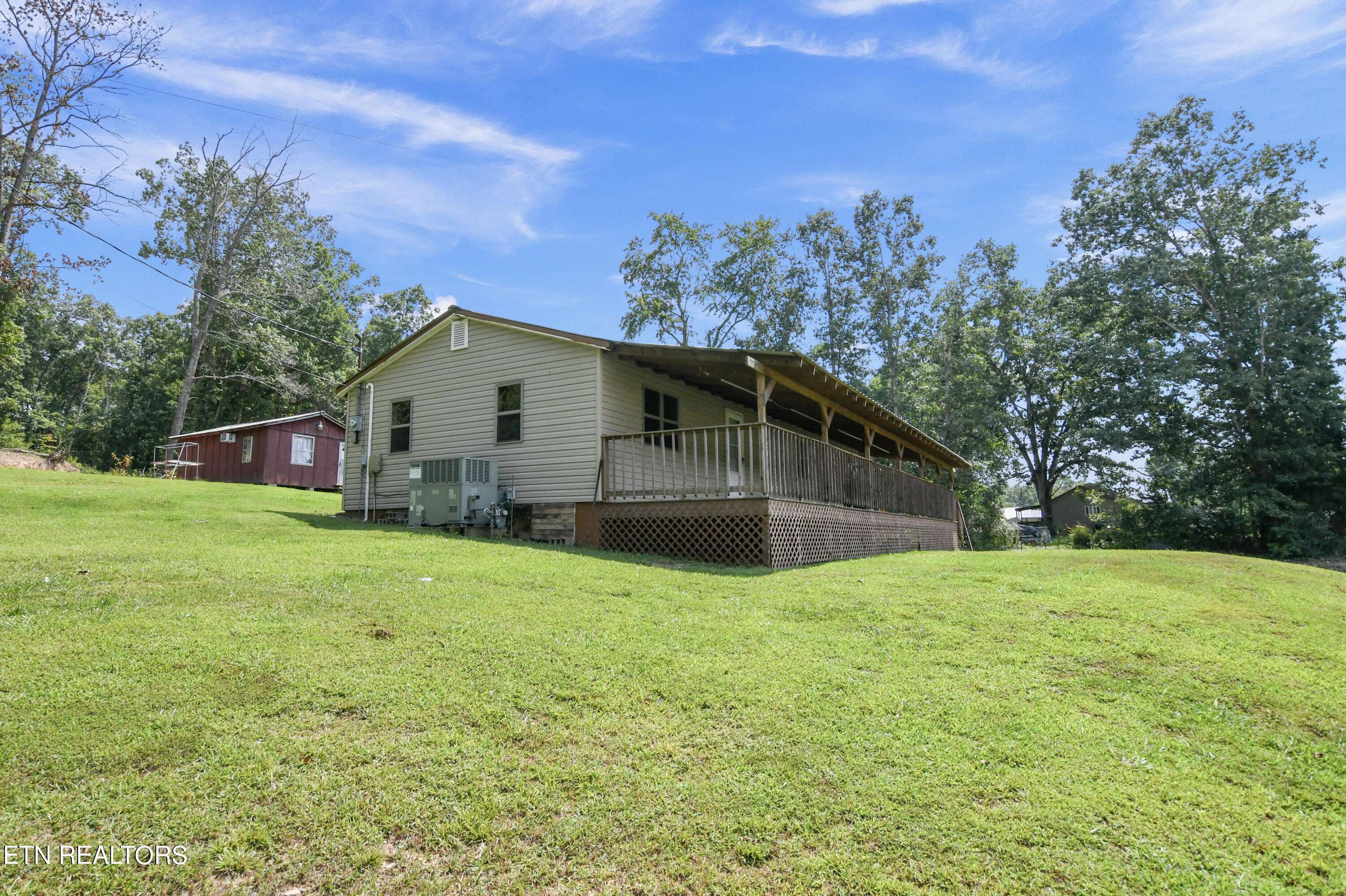 Helenwood, TN 37755,15520 Scott Hwy