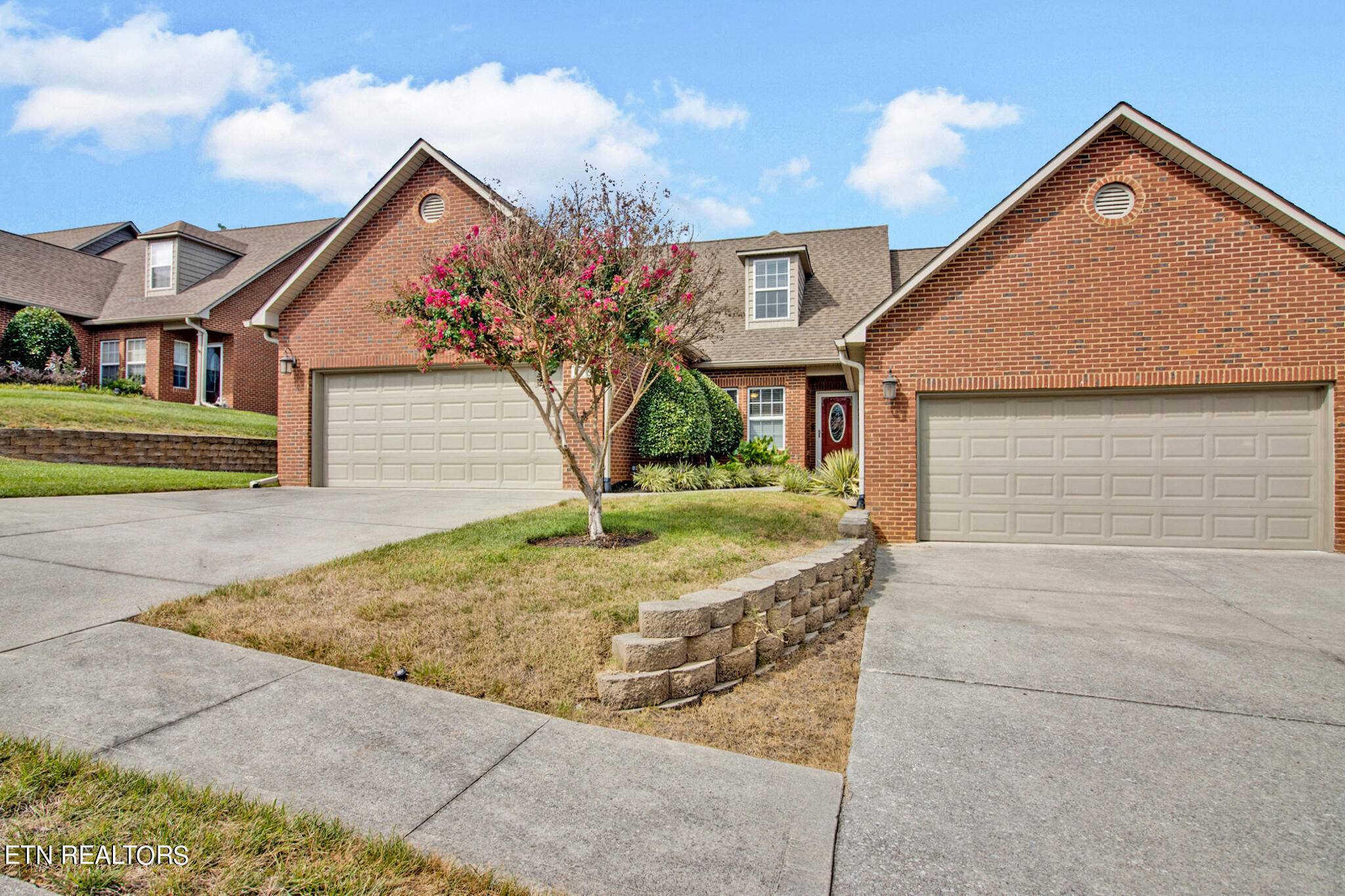 Lenoir City, TN 37772,376 Meadow Walk LN