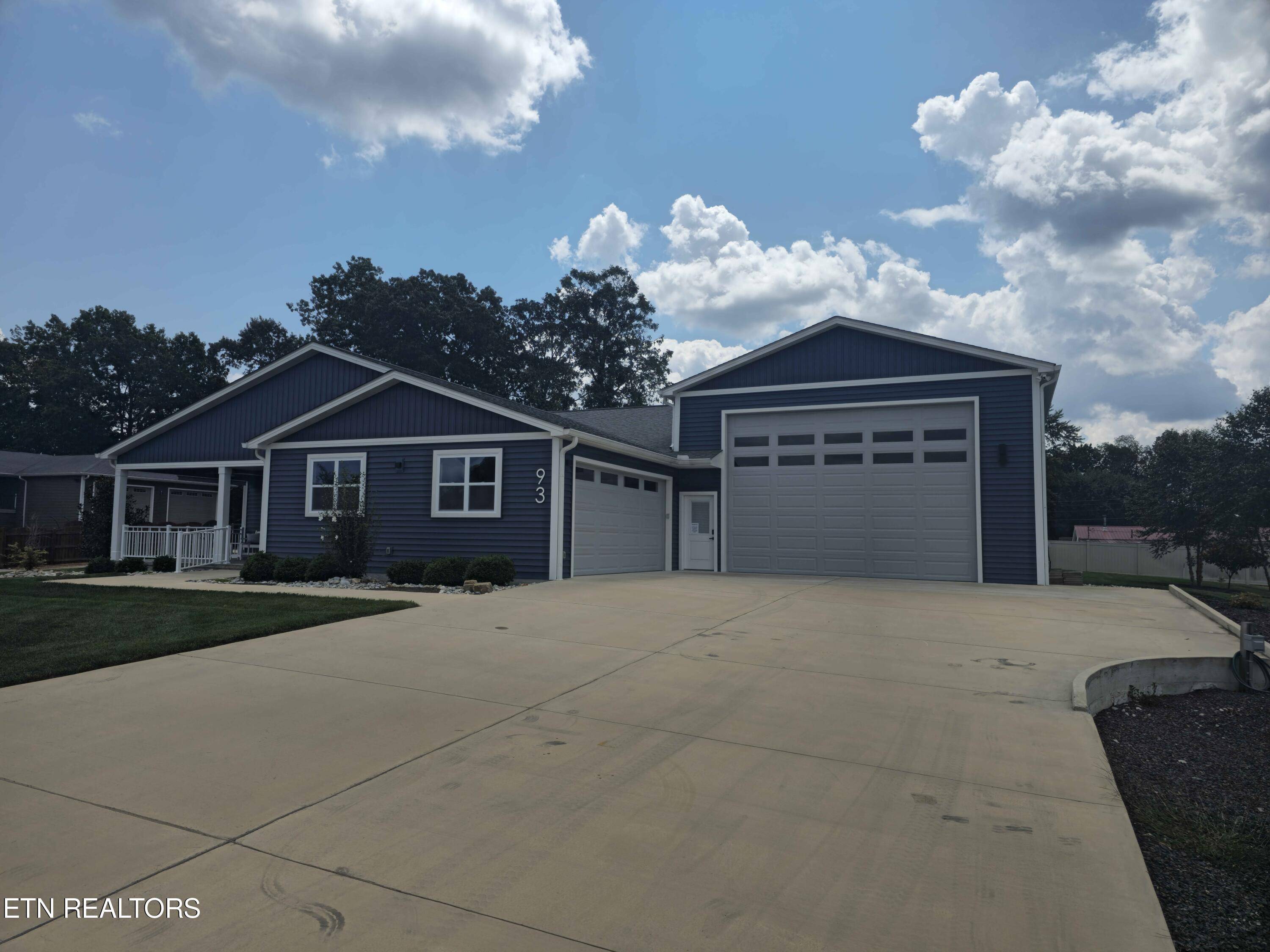 Crossville, TN 38555,93 Red Oak DR