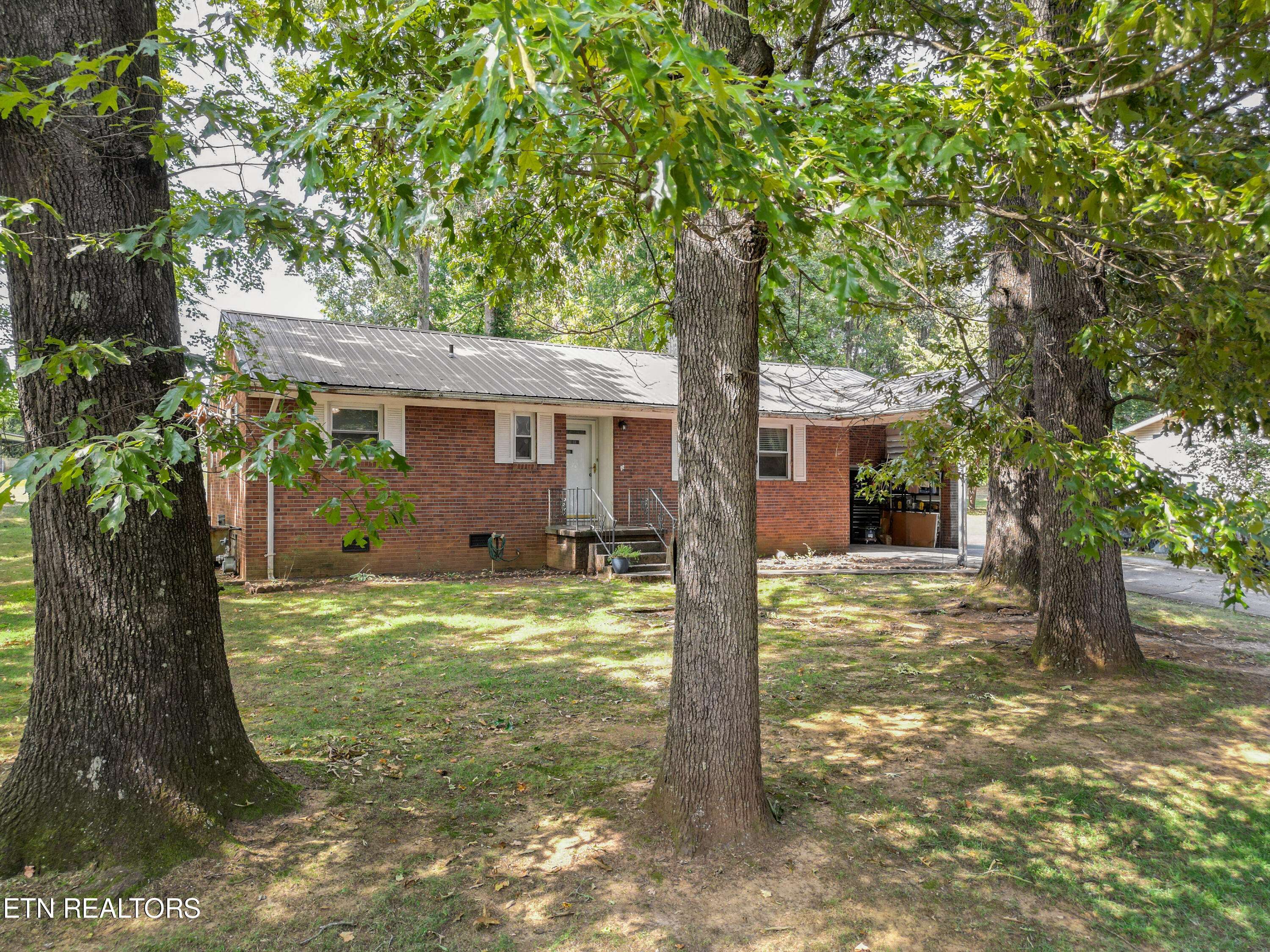 Maryville, TN 37803,1607 Lisa DR