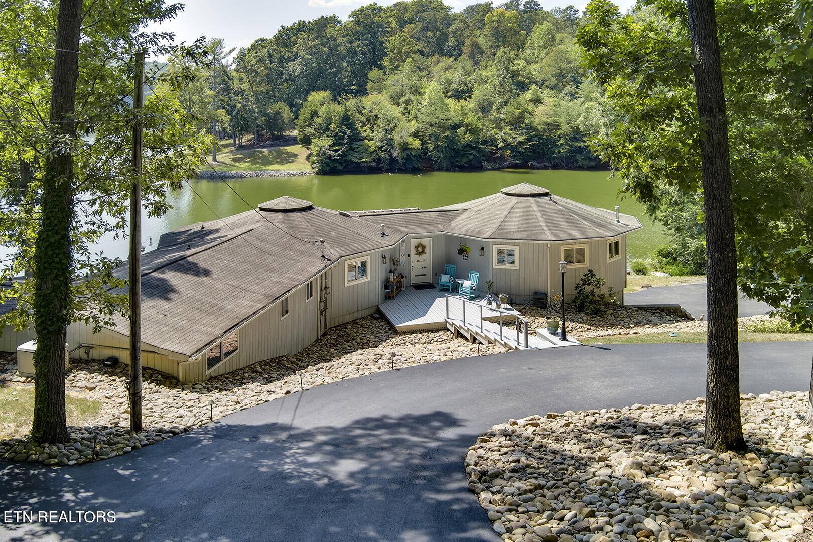 Lenoir City, TN 37772,1400 Palmer DR