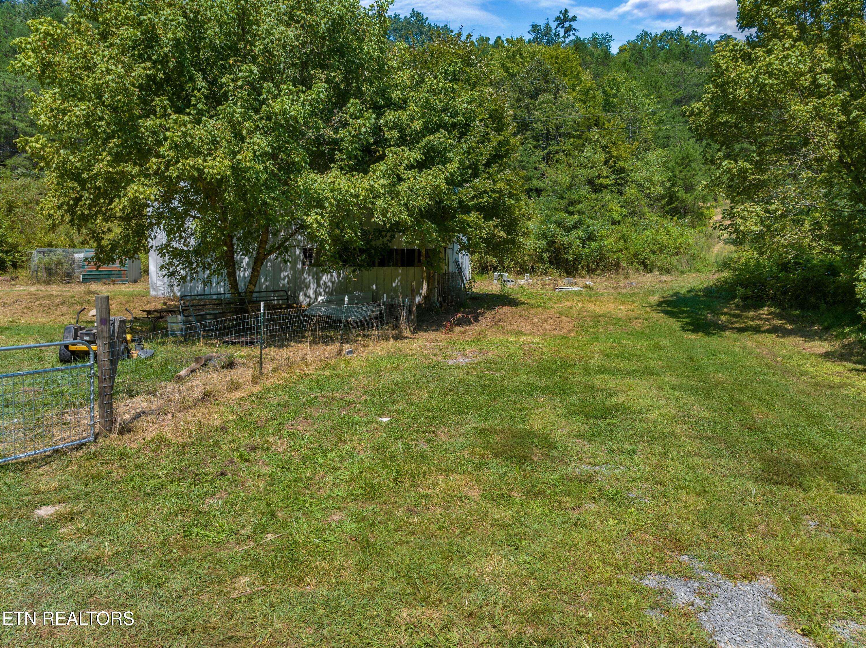 Mooresburg, TN 37811,132 Adams LN