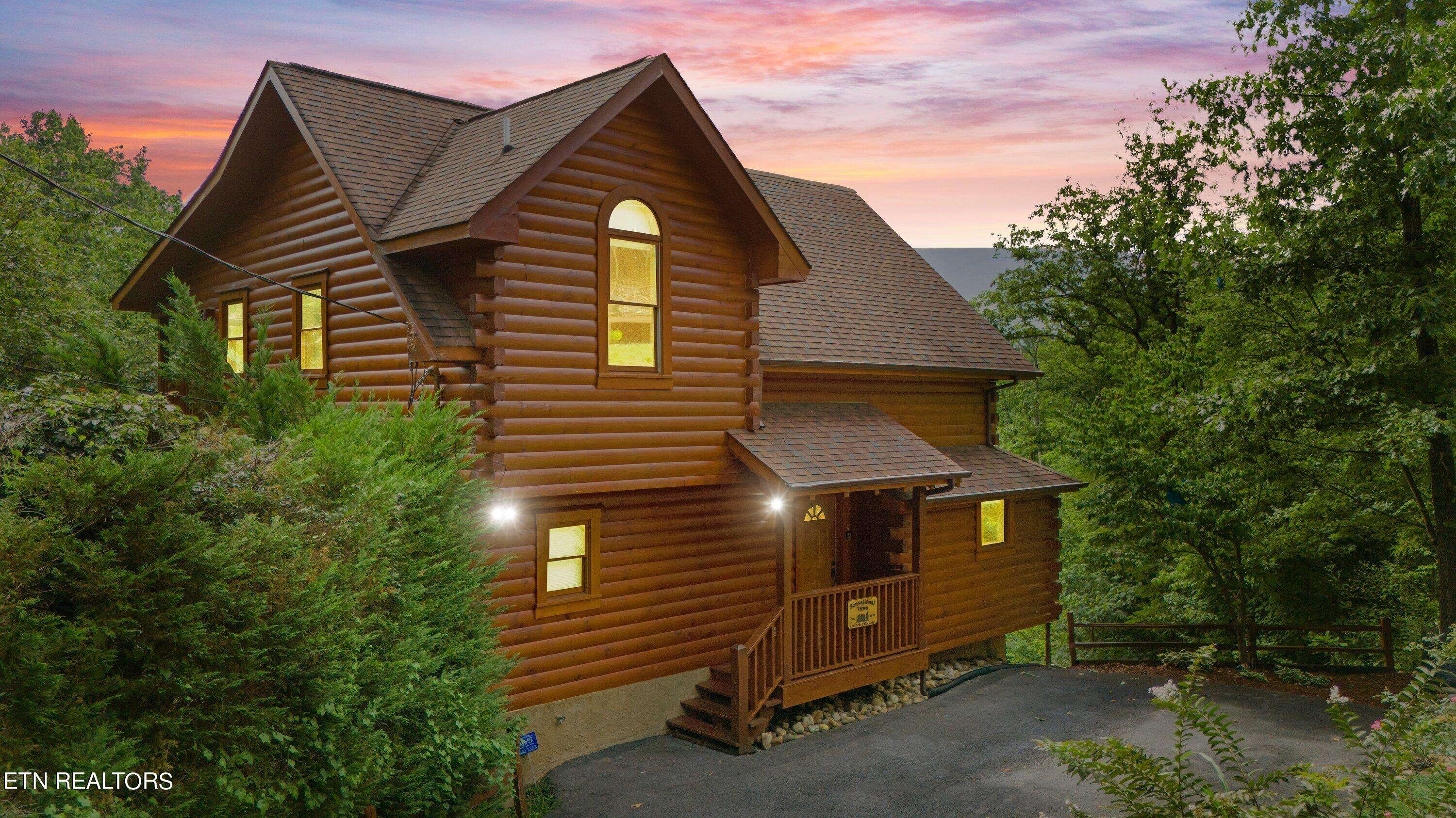 Gatlinburg, TN 37738,616 Deer Path LN