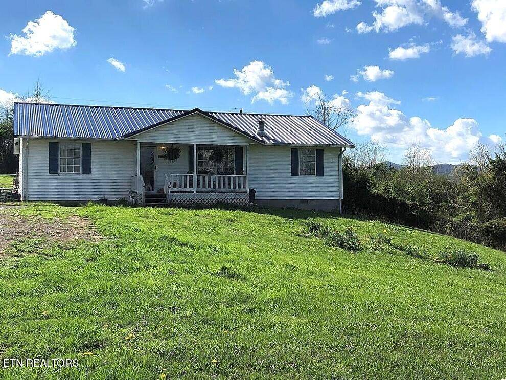 Cumberland Gap, TN 37724,215 Jefferson CIR