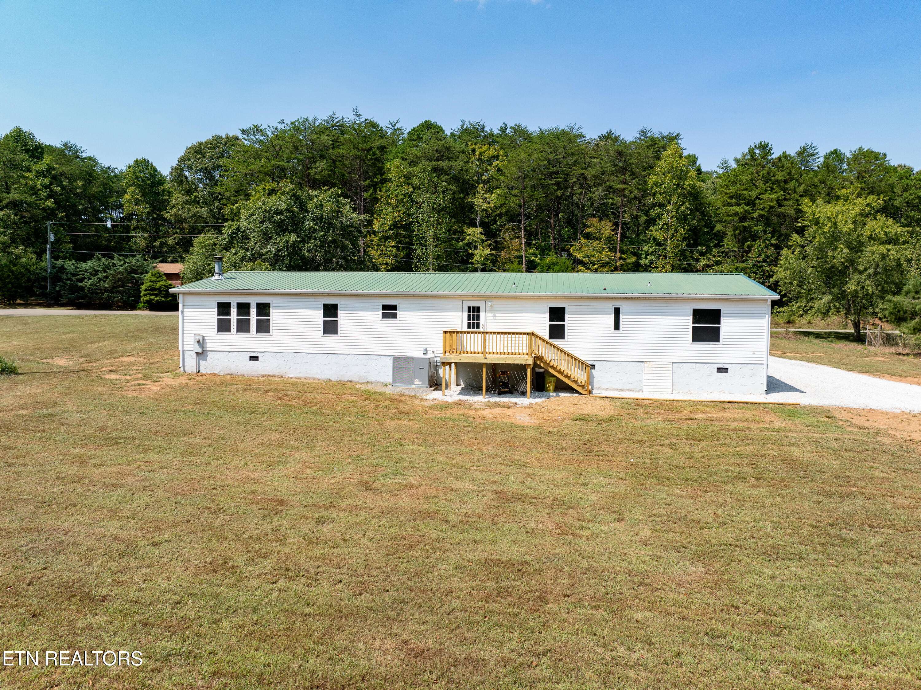 Tellico Plains, TN 37385,231 Baker Farm Rd