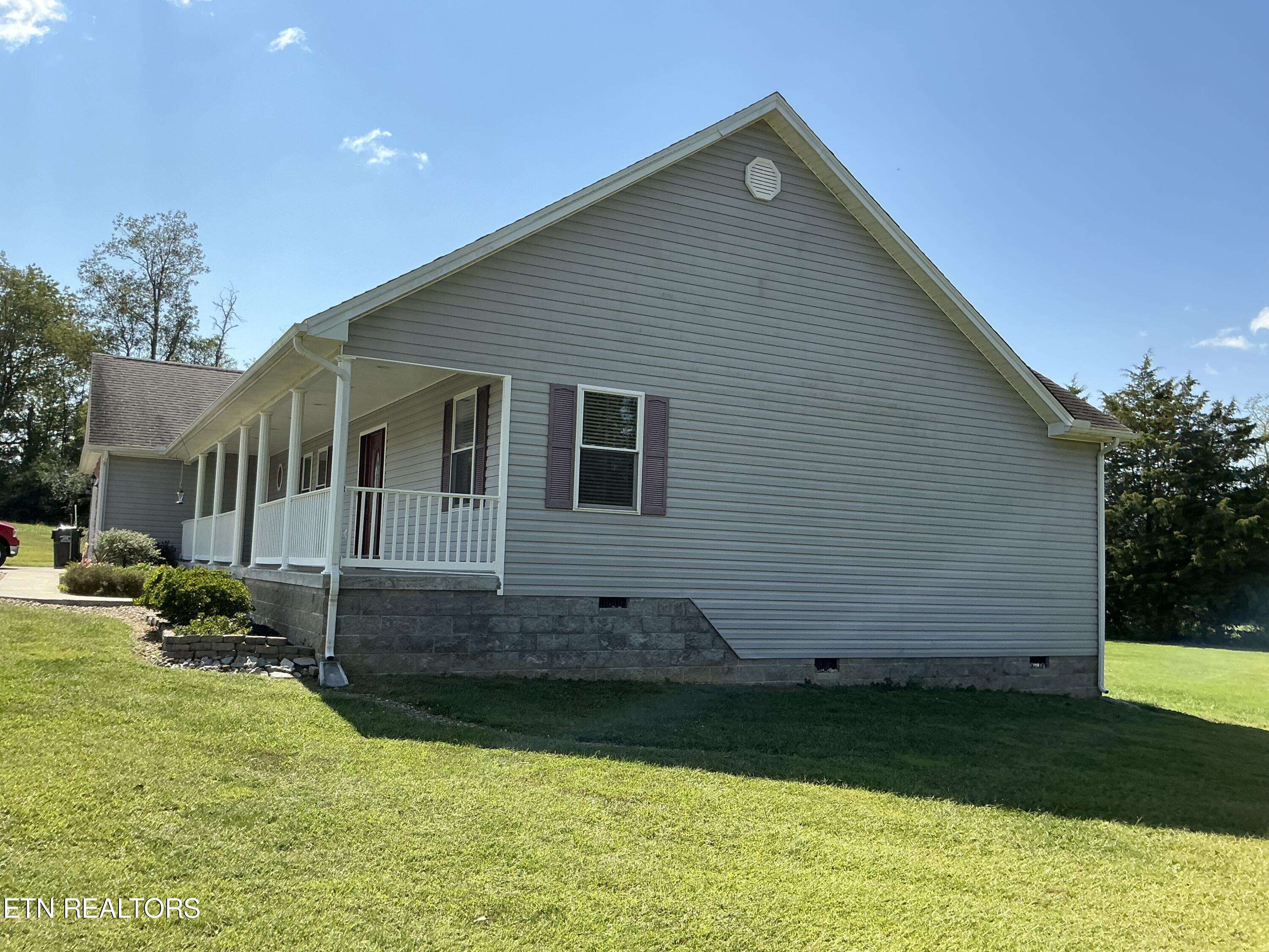 Speedwell, TN 37870,148 Eric CT