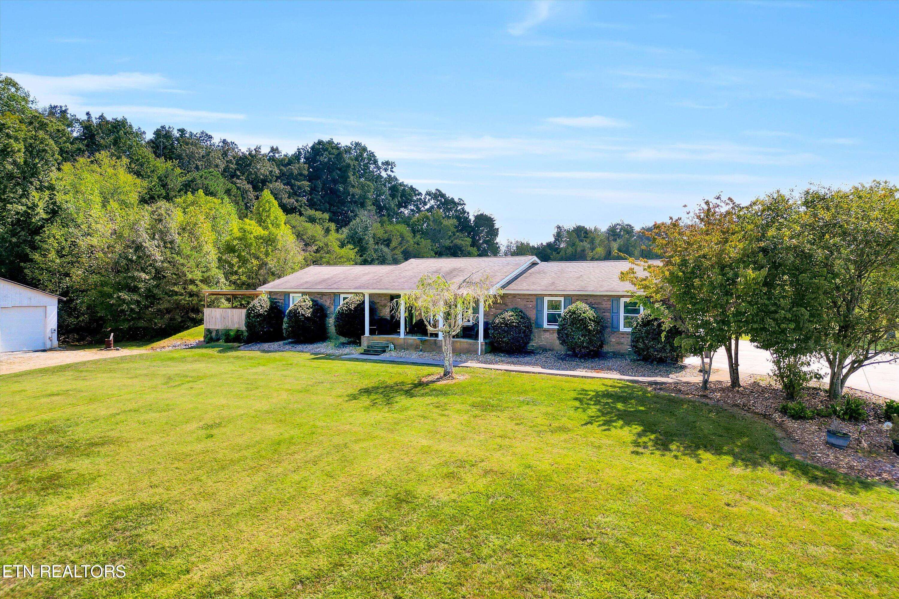 Madisonville, TN 37354,586 Mason Rd