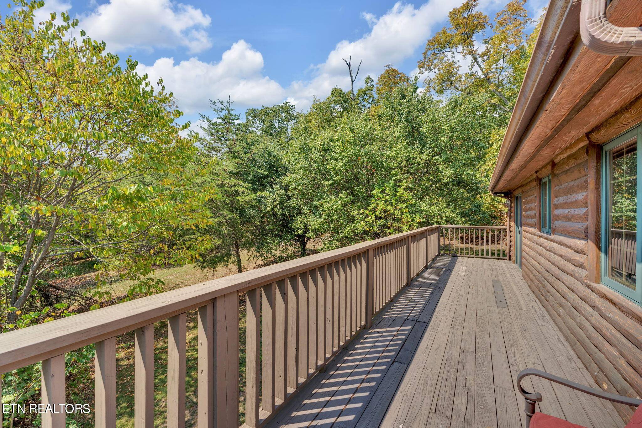 New Tazewell, TN 37825,207 Cliffside LN