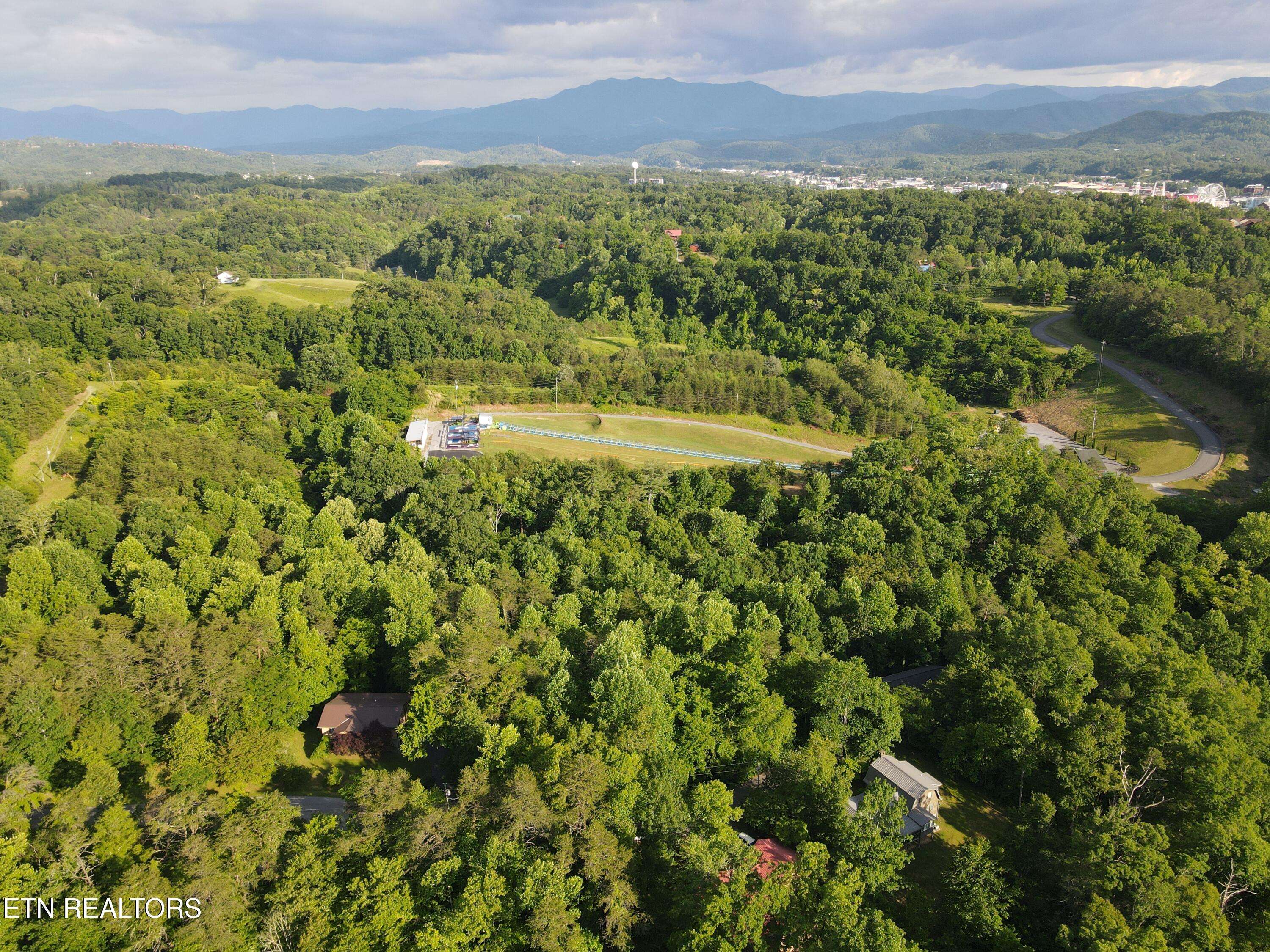 Pigeon Forge, TN 37863,Pine DR