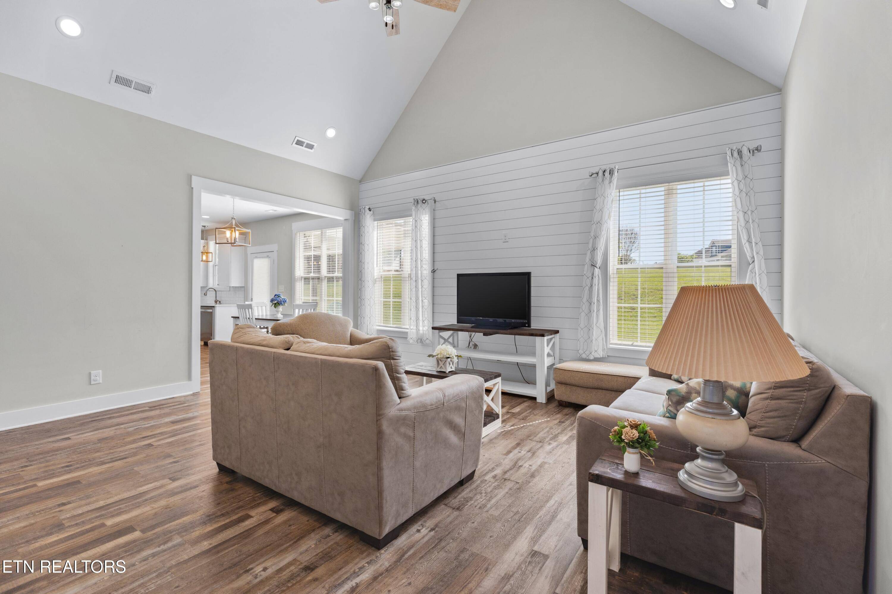 Strawberry Plains, TN 37871,621 Running Brook DR
