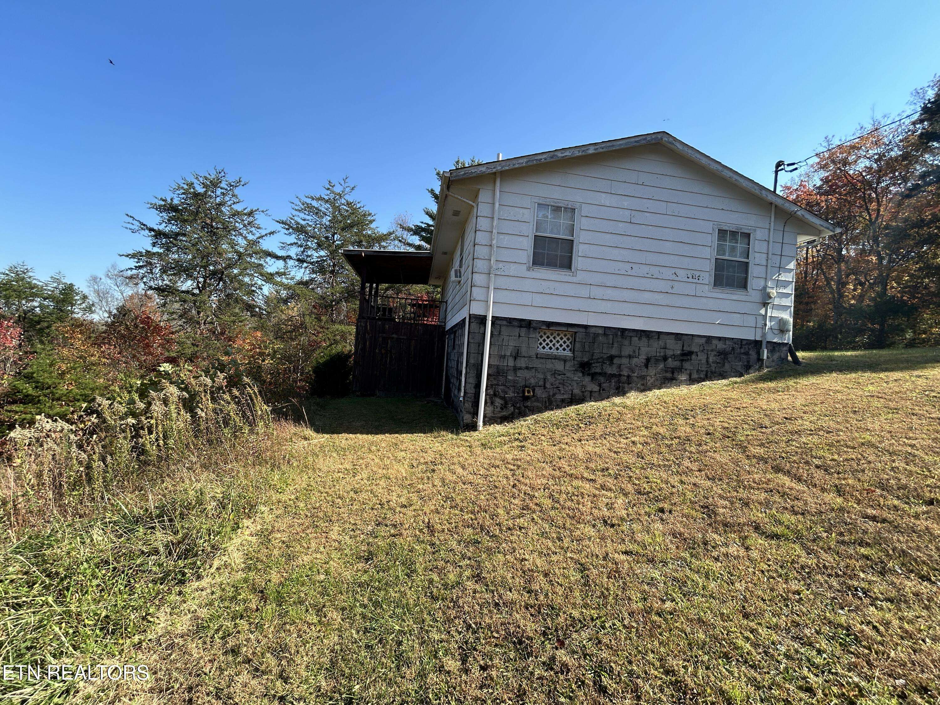 Allardt, TN 38504,3567 Mount Helen Rd