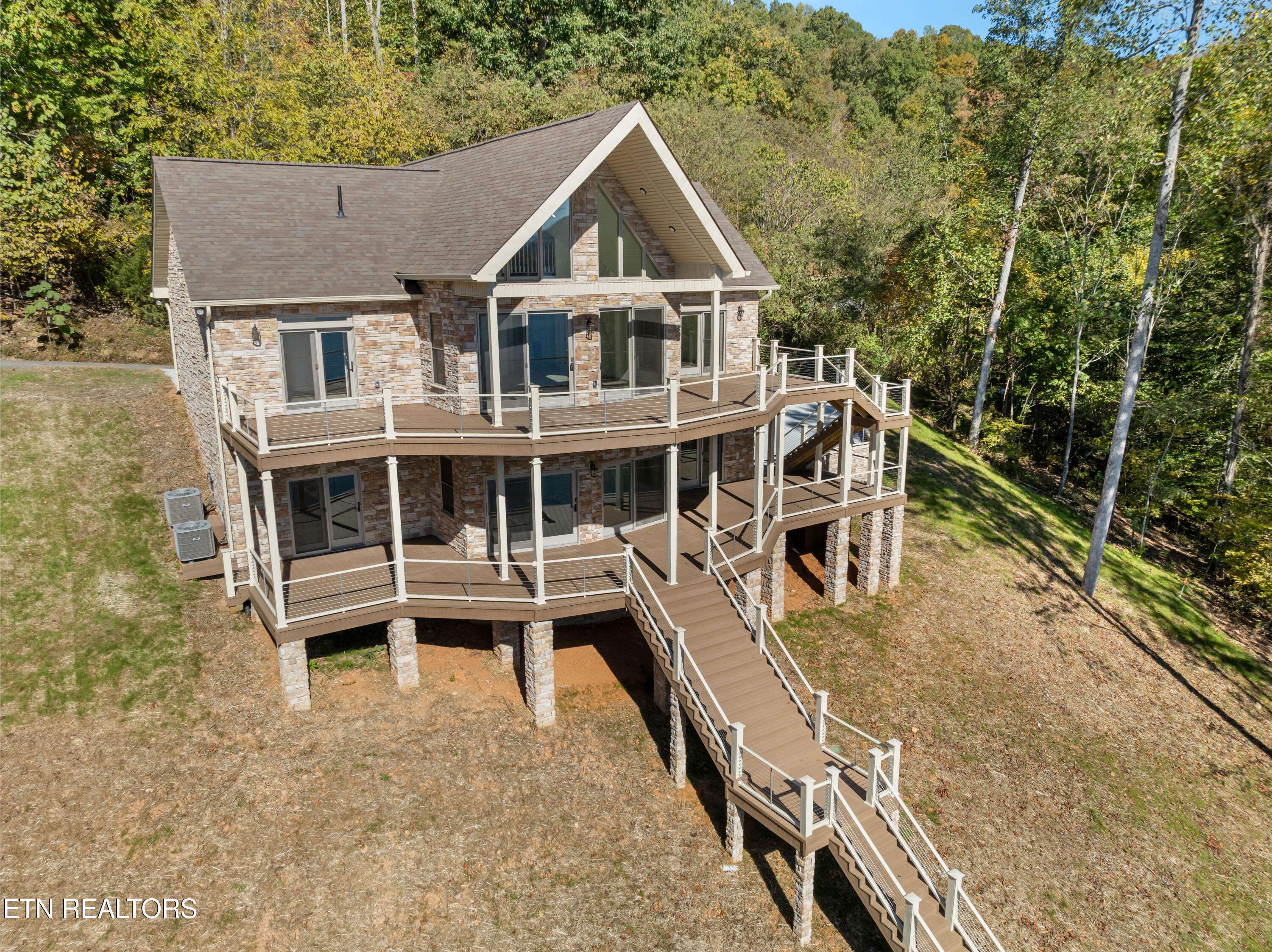 New Tazewell, TN 37825,293 Platinum DR