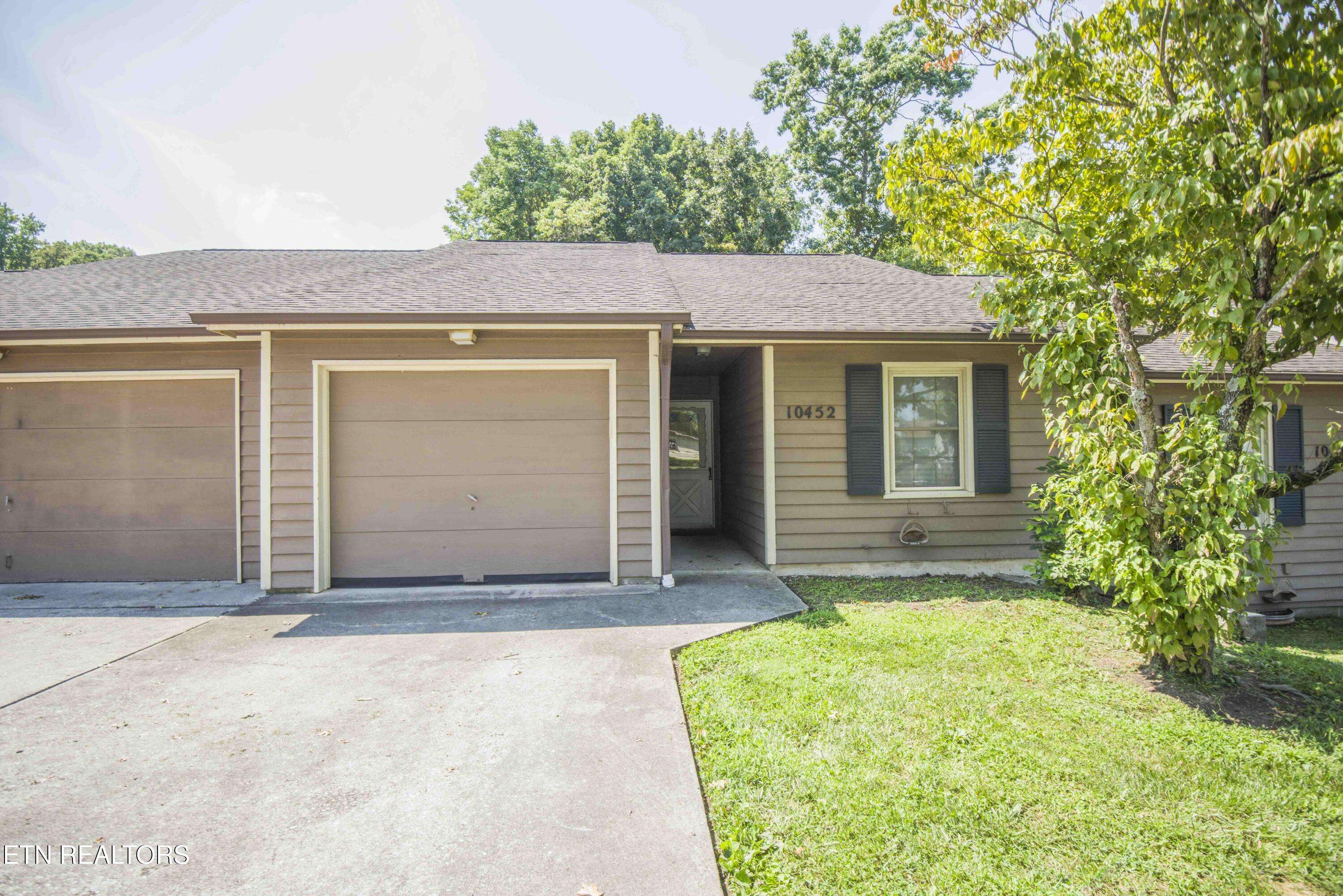 Knoxville, TN 37922,10452 Laura Lee LN