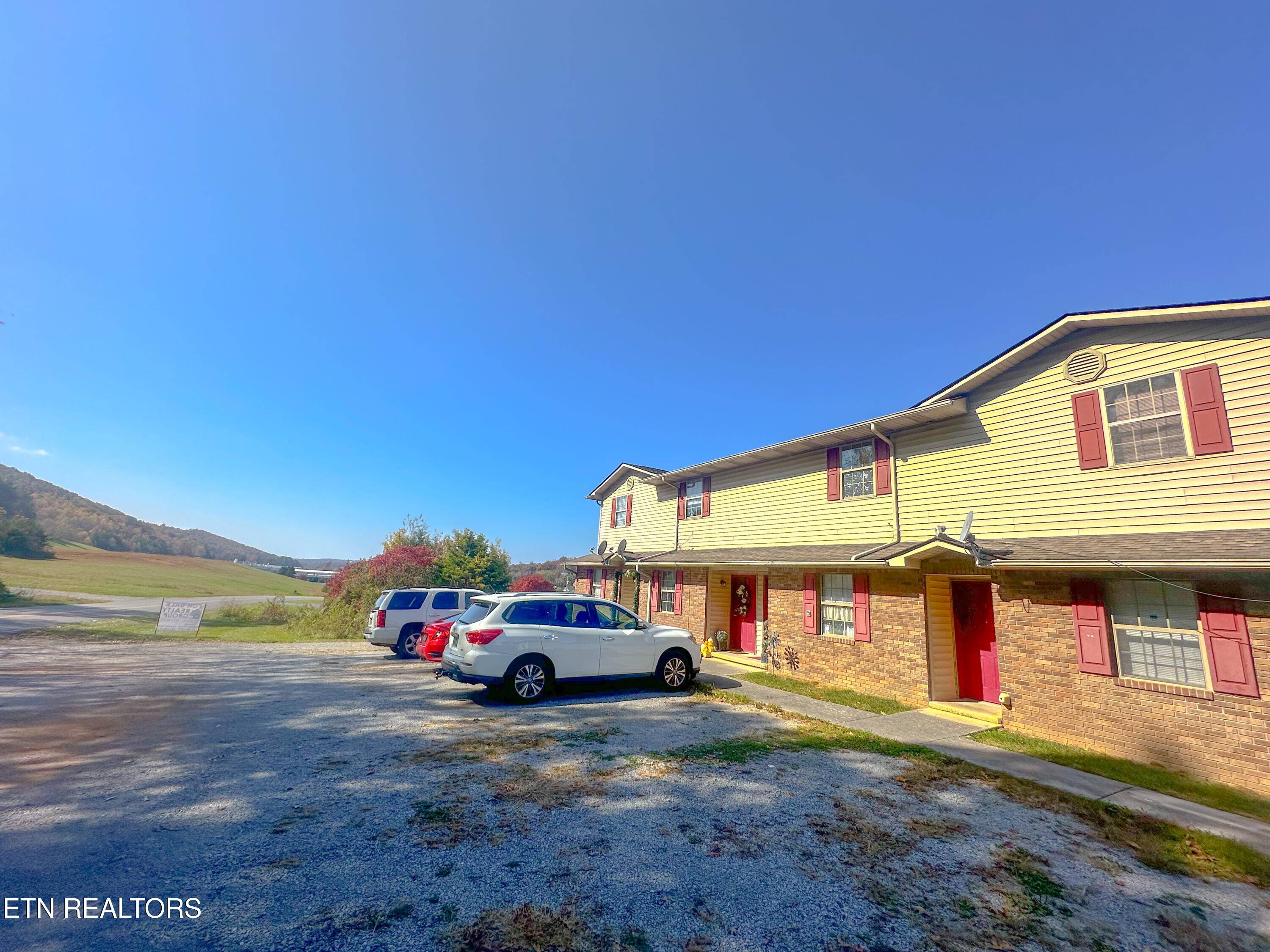 New Tazewell, TN 37825,1048 Old Highway 33