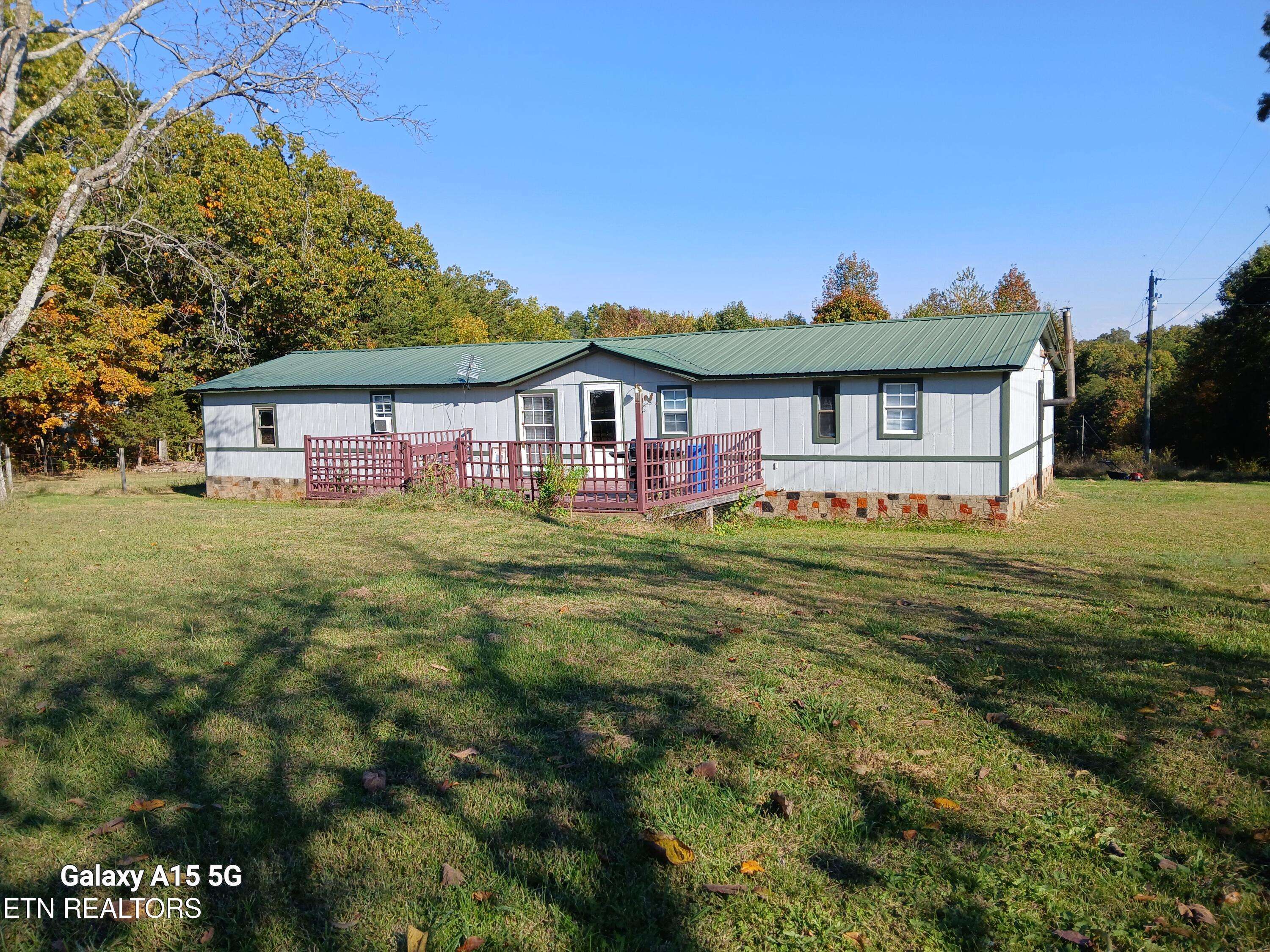 Sweetwater, TN 37874,296 County Road 357