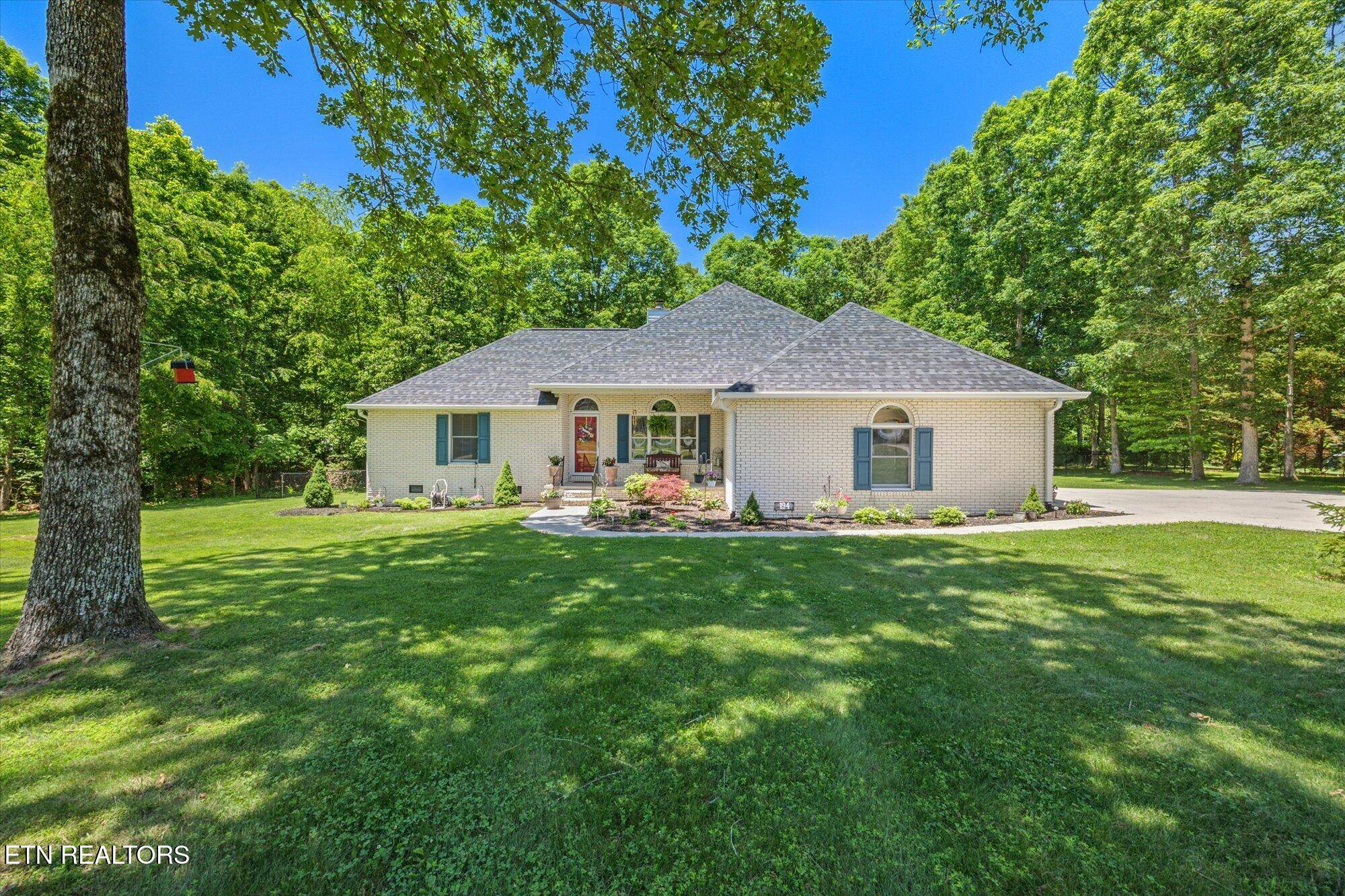 Crossville, TN 38555,194 Laurel CIR