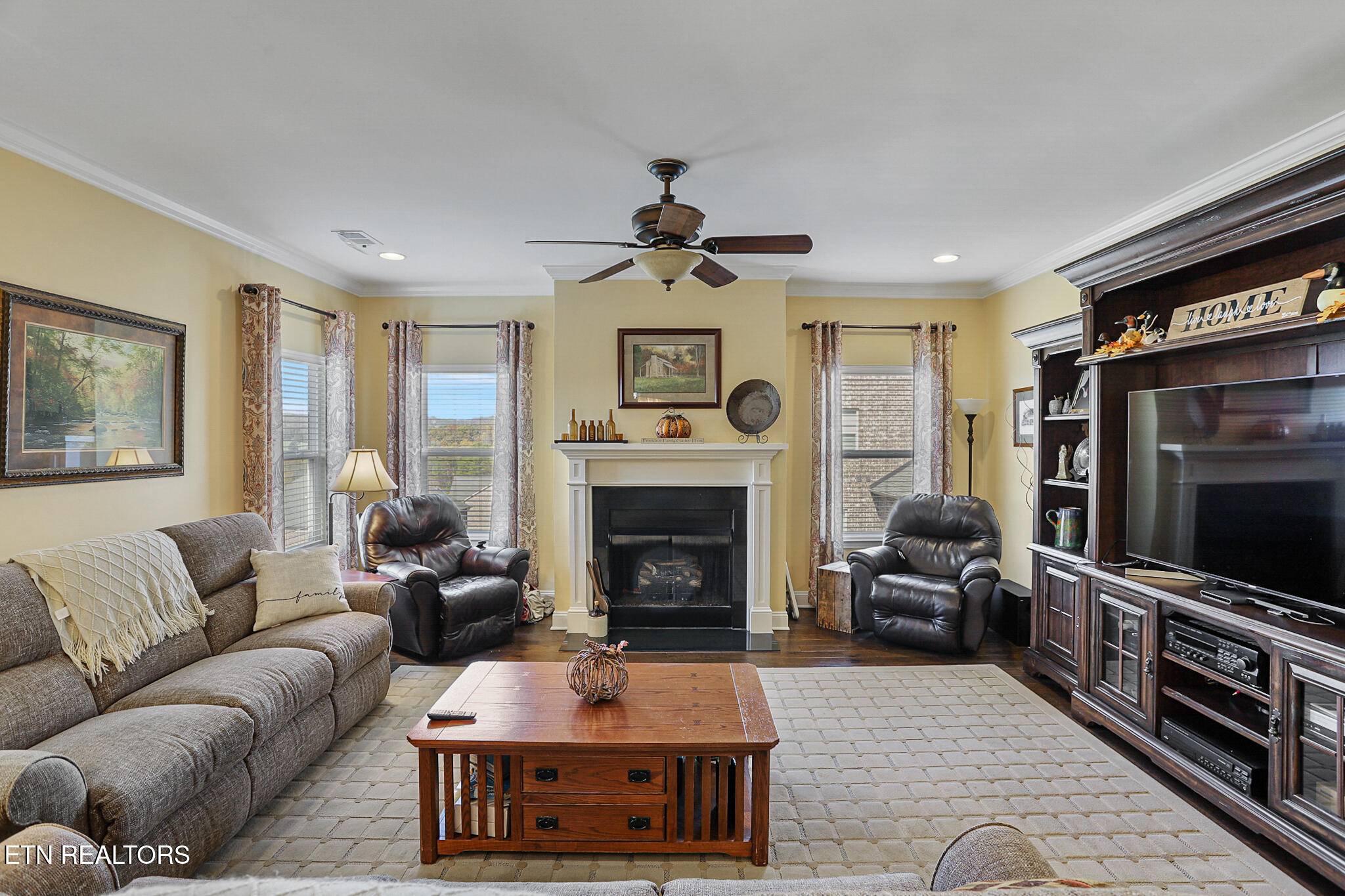 Knoxville, TN 37932,2707 Tallgrass LN