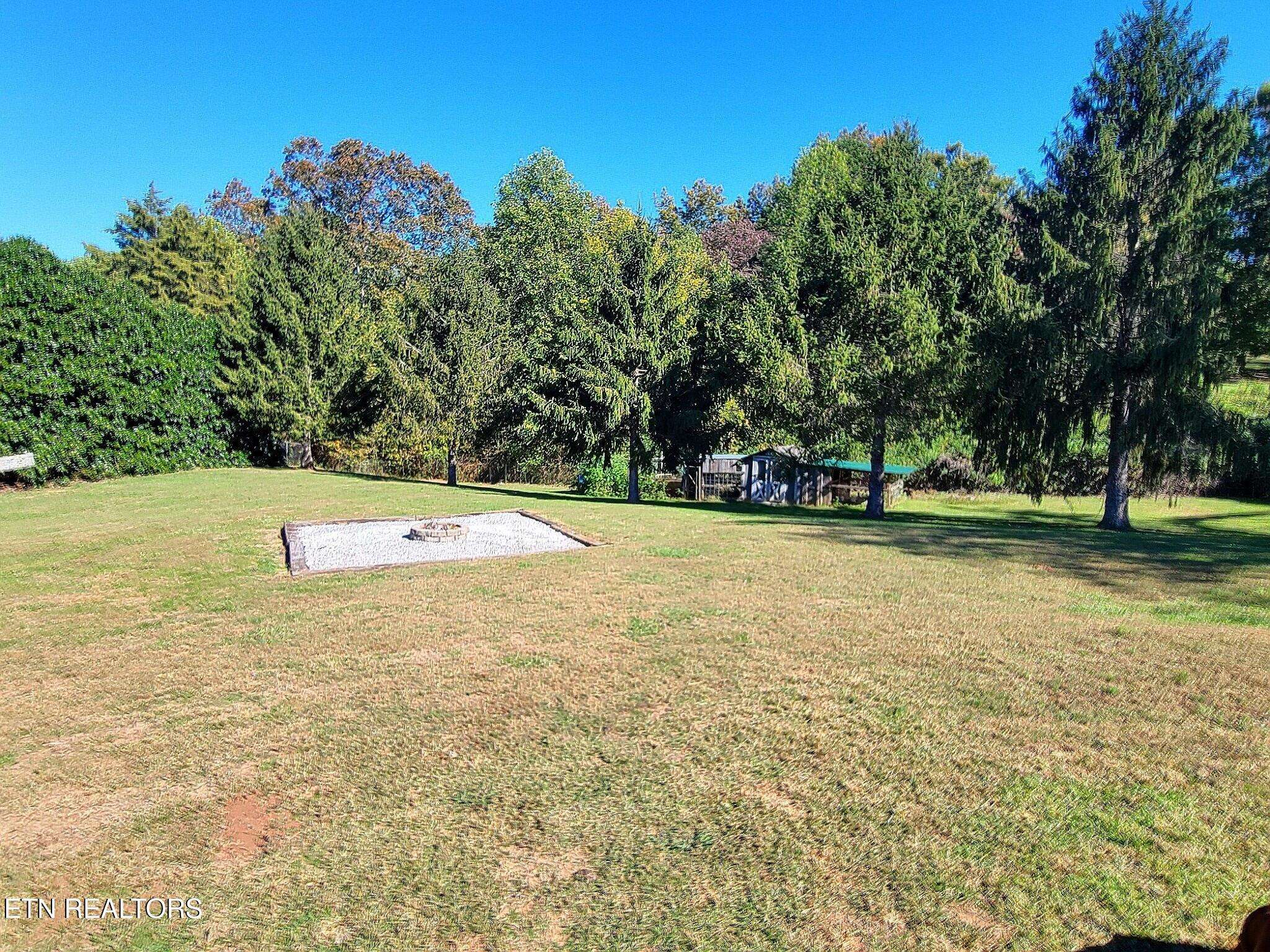 Sweetwater, TN 37874,117 Azalea St