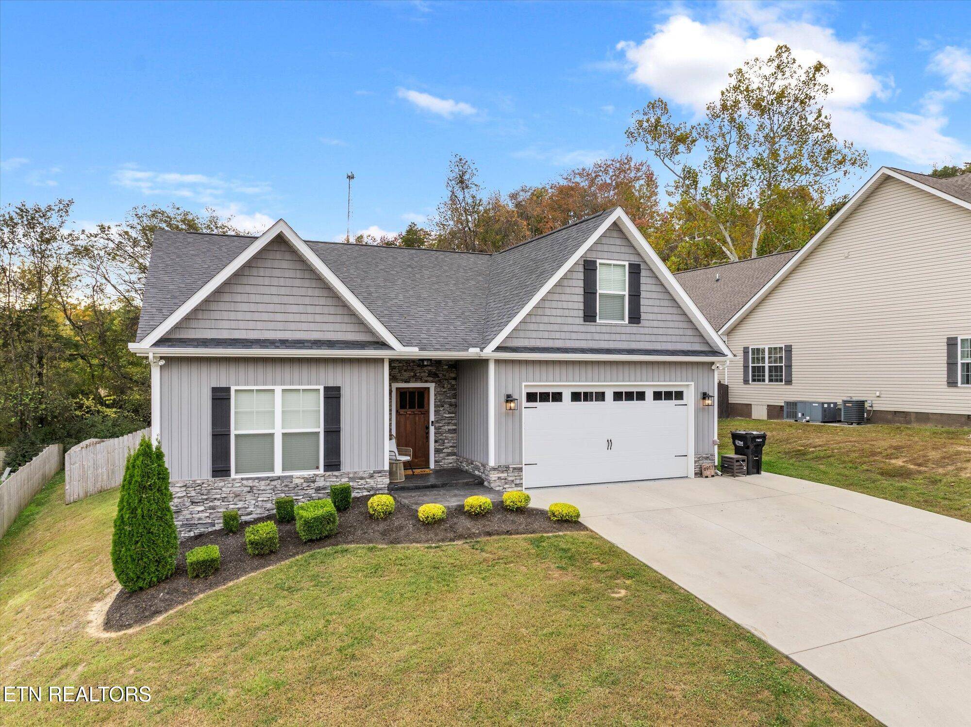 Knoxville, TN 37918,6917 Harvest Grove LN