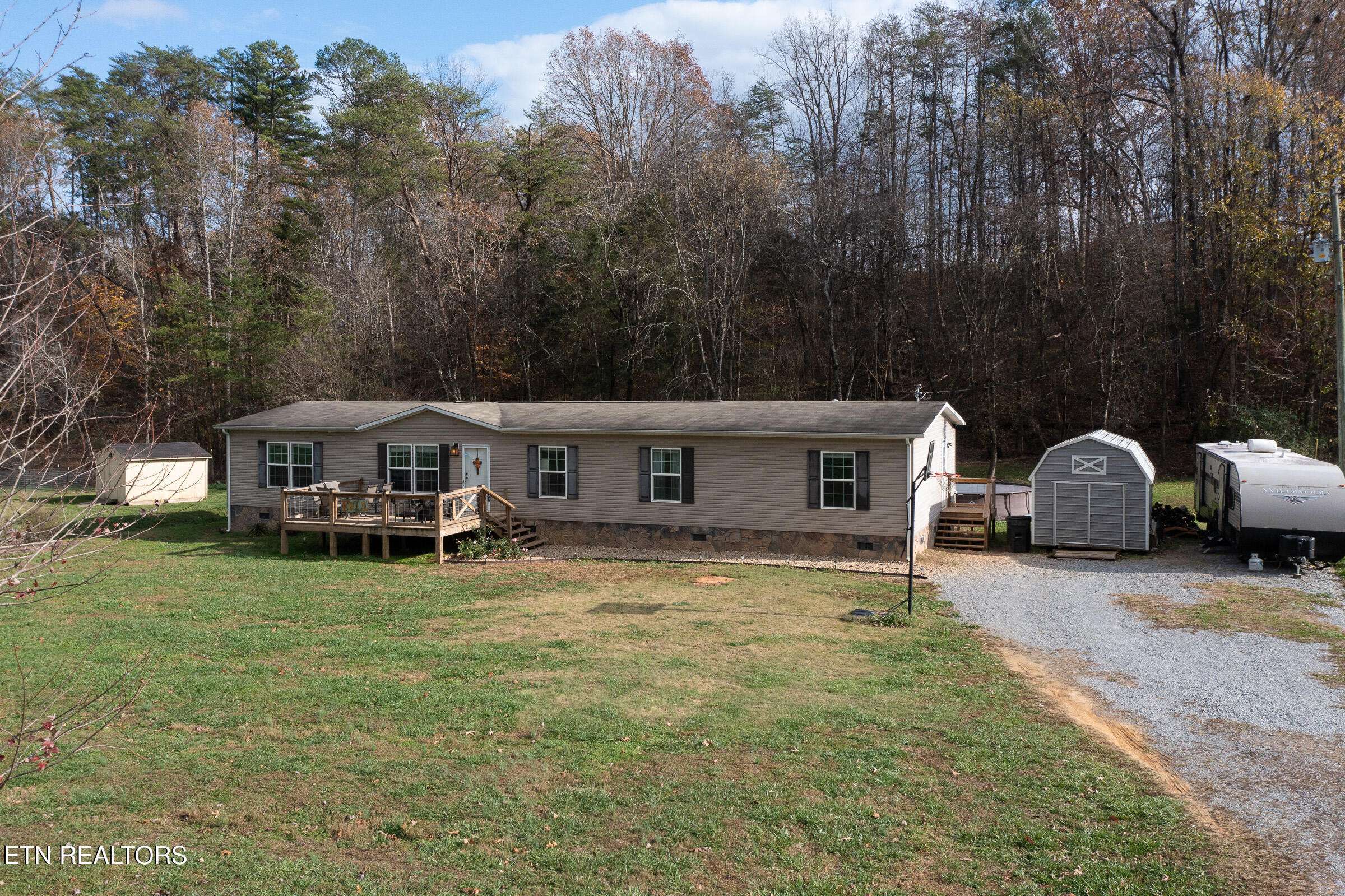 Tellico Plains, TN 37385,135 Baker Farm Rd