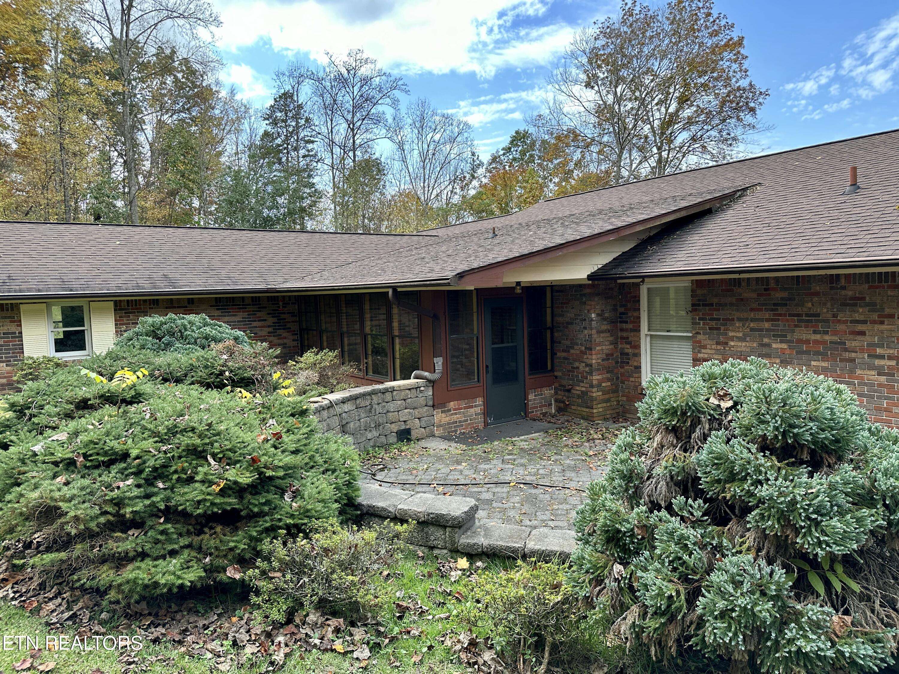 Oliver Springs, TN 37840,514 Poplar Creek Rd