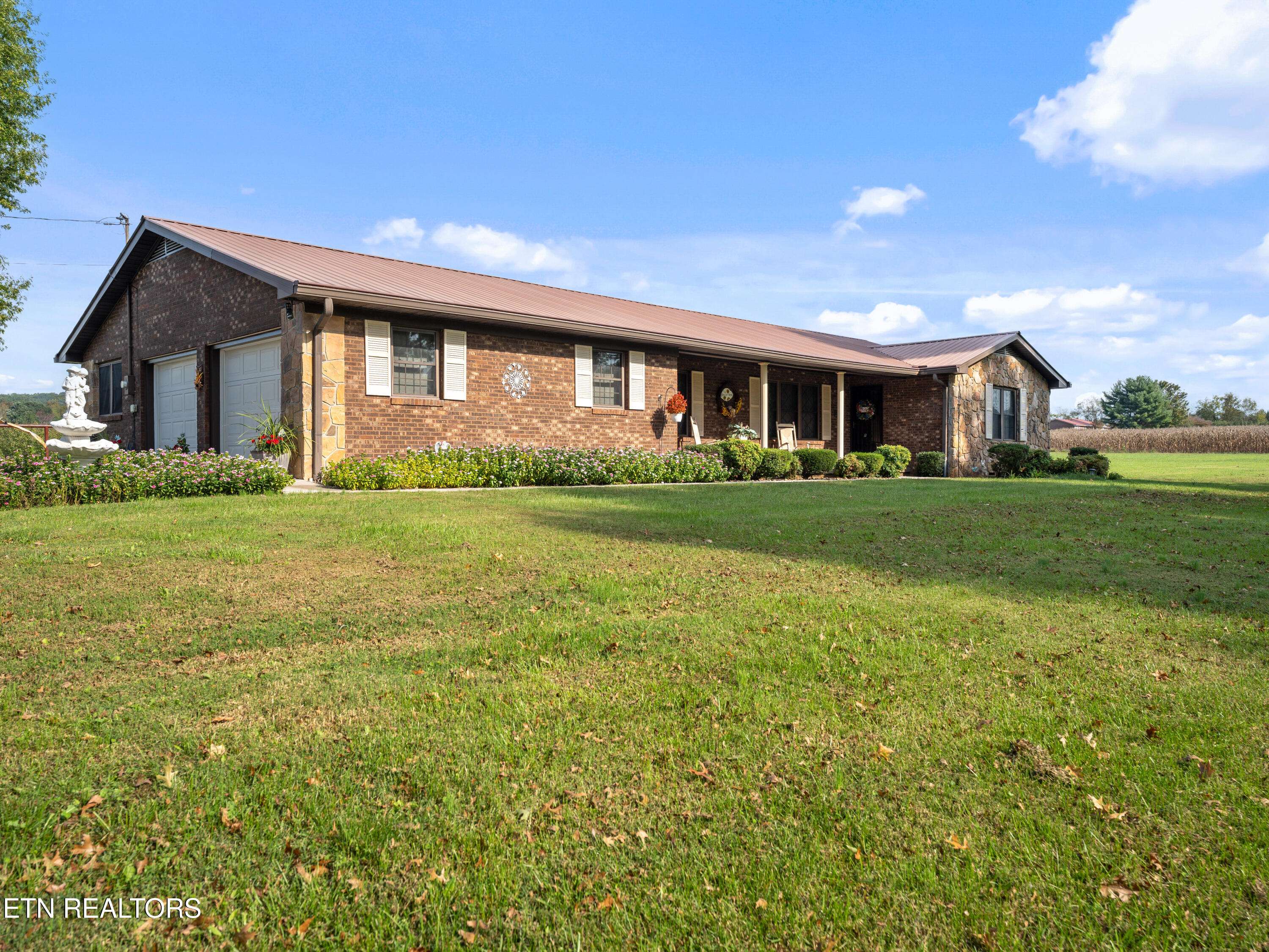 Loudon, TN 37774,13118 Hotchkiss Valley Rd