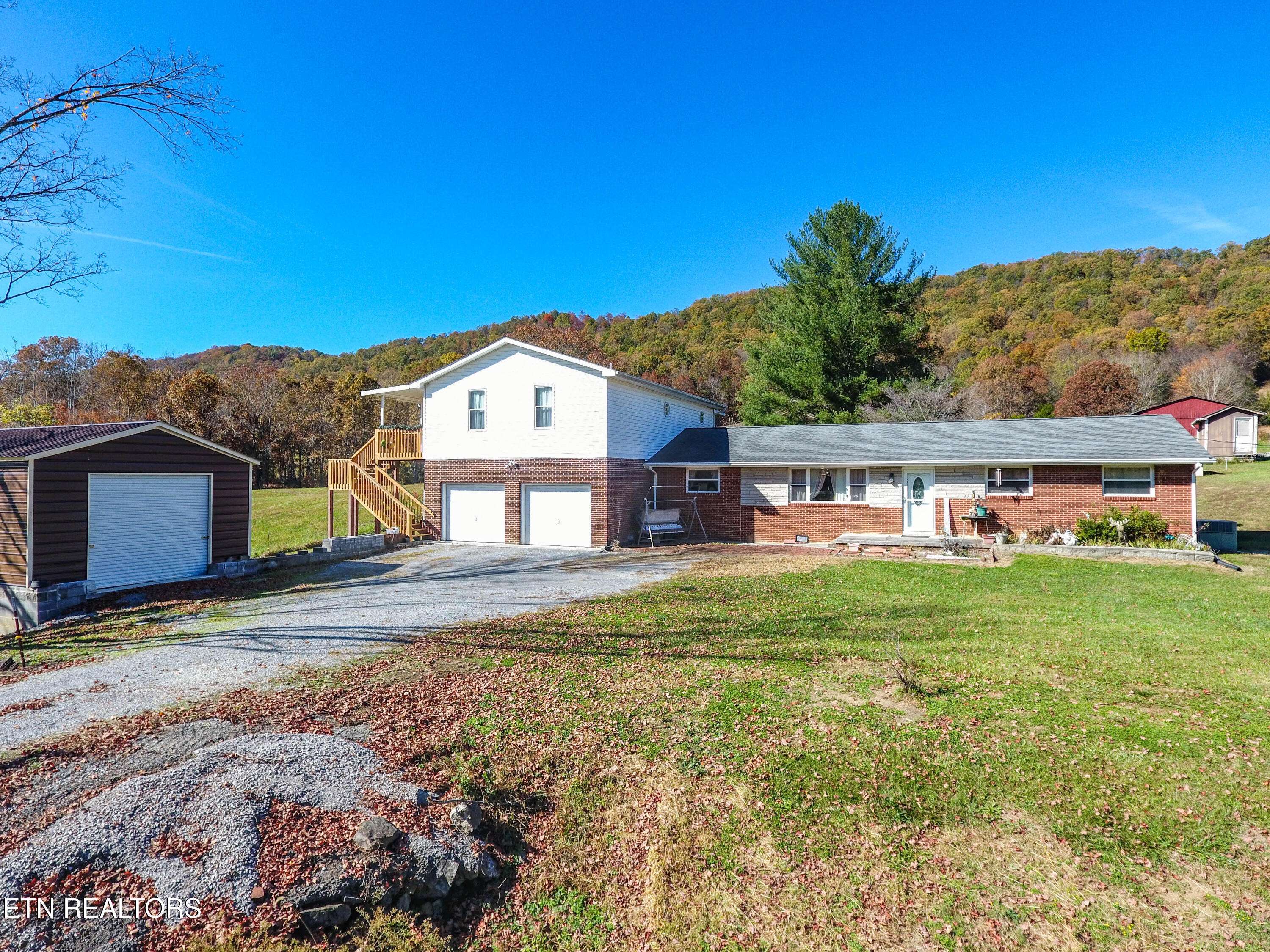 Washburn, TN 37888,2925 Tater Valley Rd