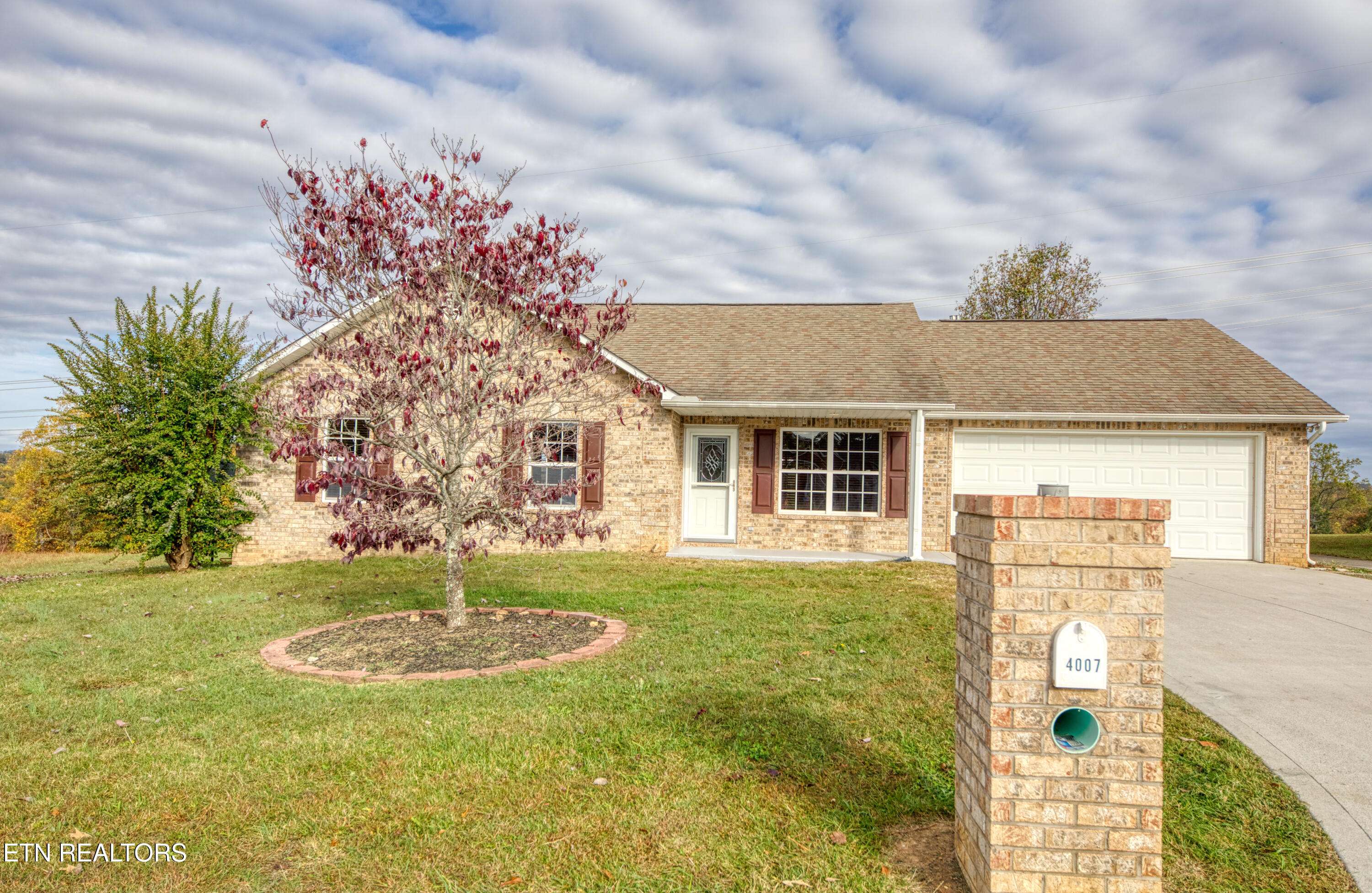 Knoxville, TN 37938,4007 Rainbow Hill LN