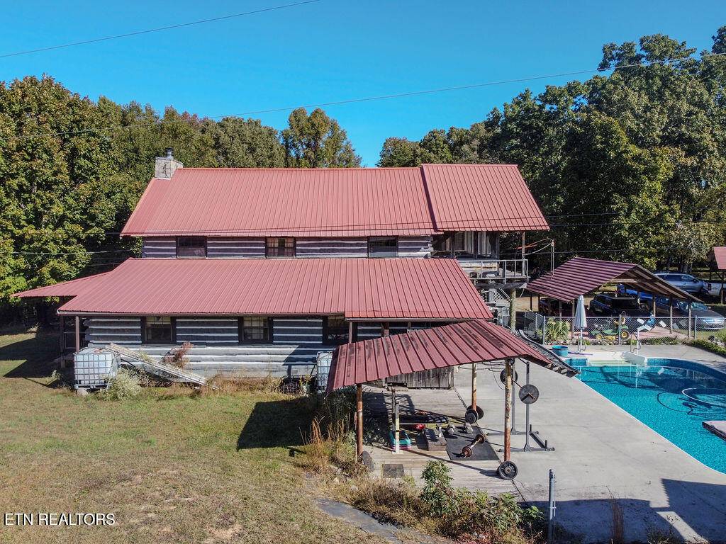 Sweetwater, TN 37874,484 County Road 350