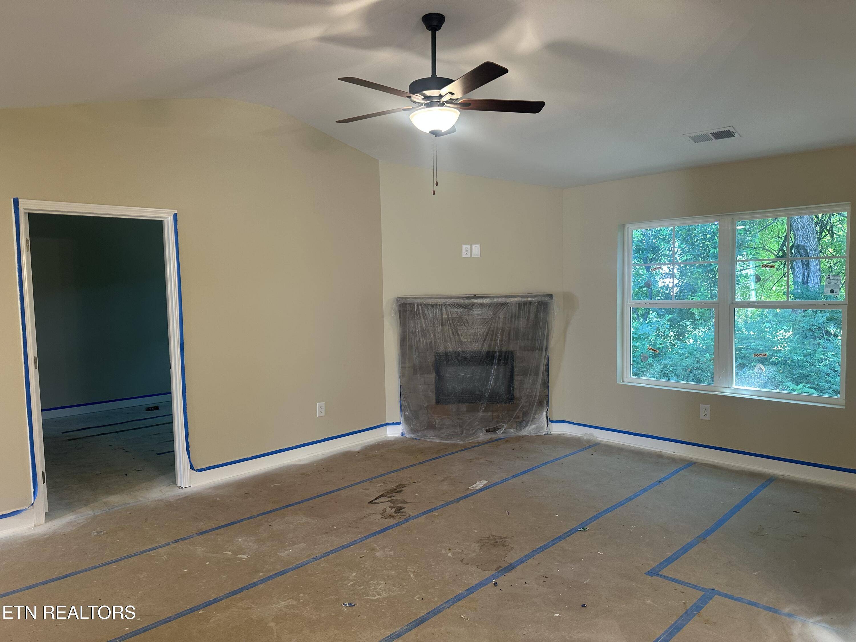Pigeon Forge, TN 37863,668 Snowflower CIR #24