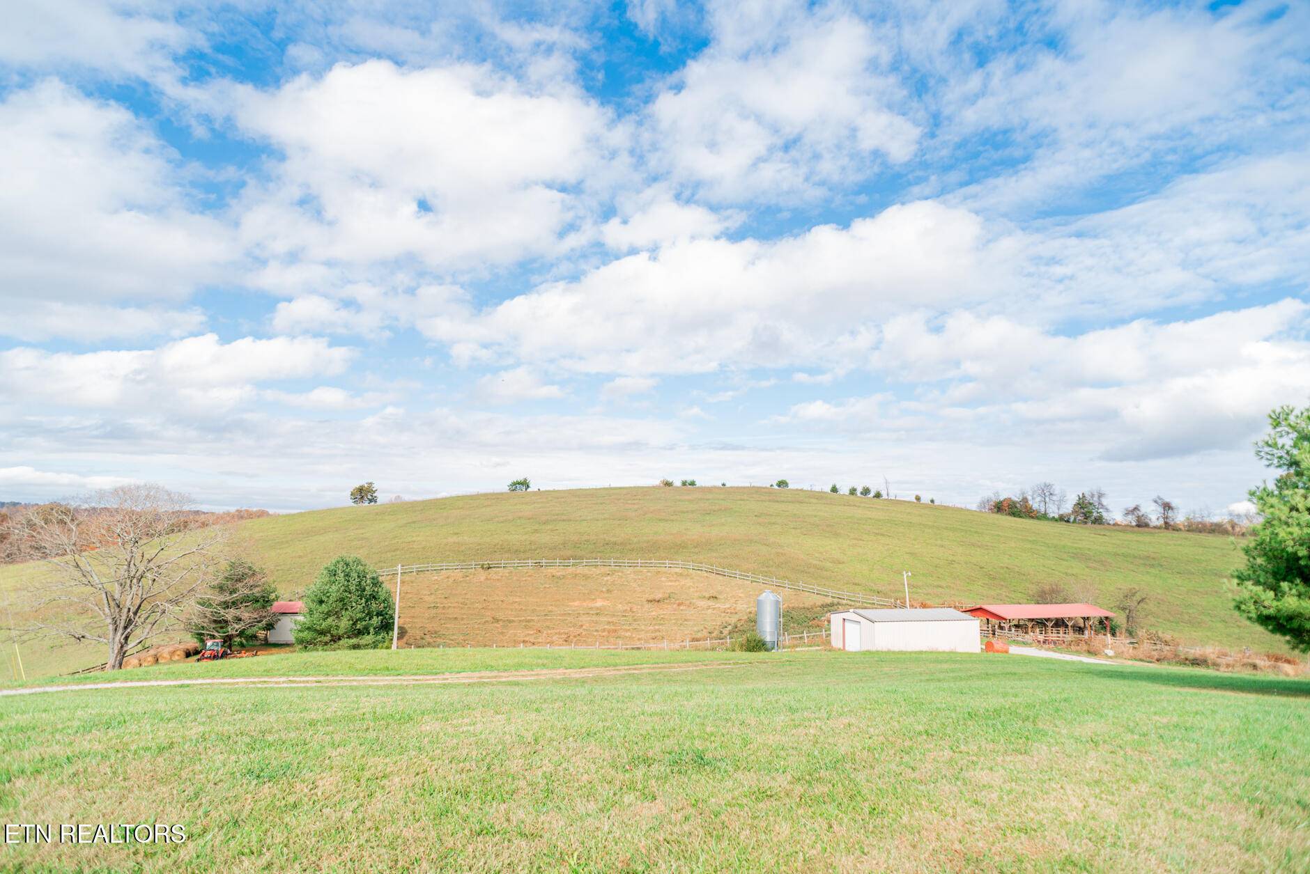 New Tazewell, TN 37825,327 Leabow Hollow Rd Rd