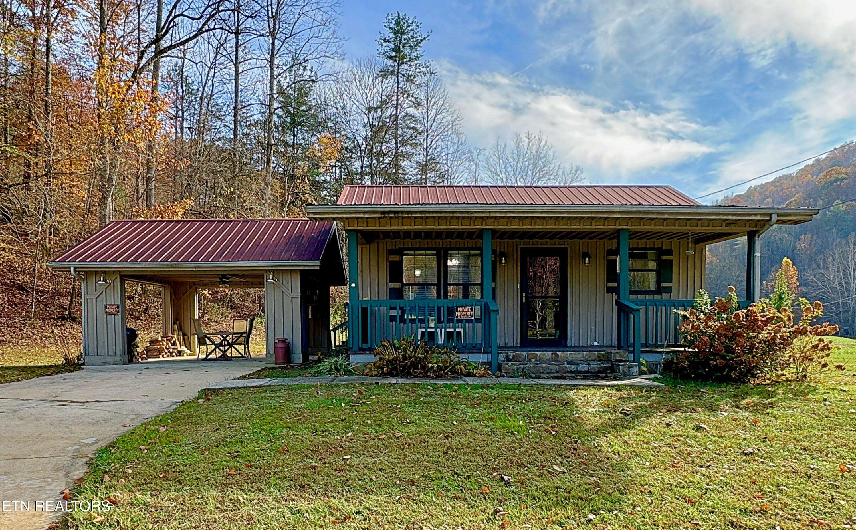 Oneida, TN 37841,190 Stein Hollow Rd