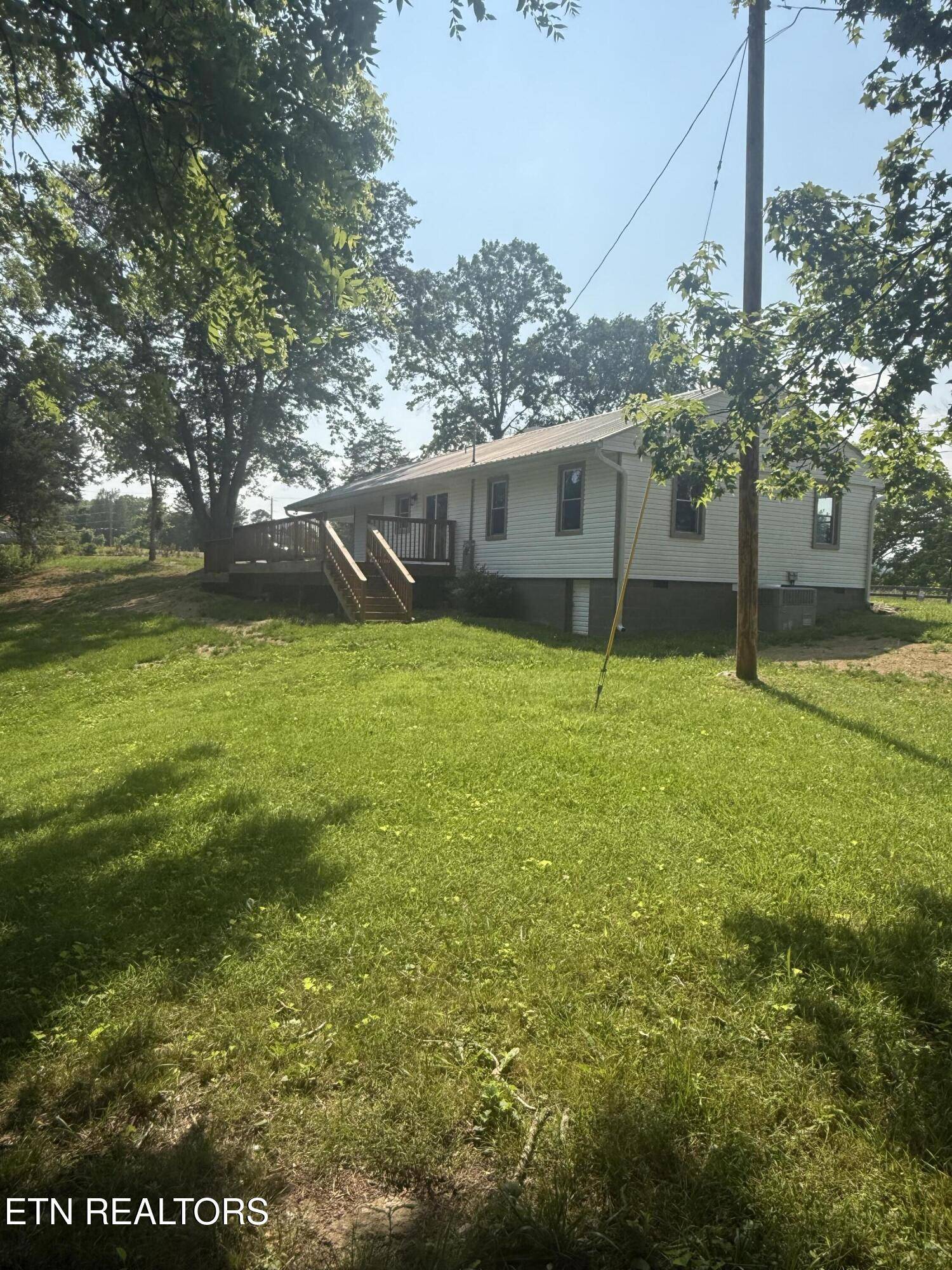 Lafollette, TN 37766,1184 Davis Chapel Rd