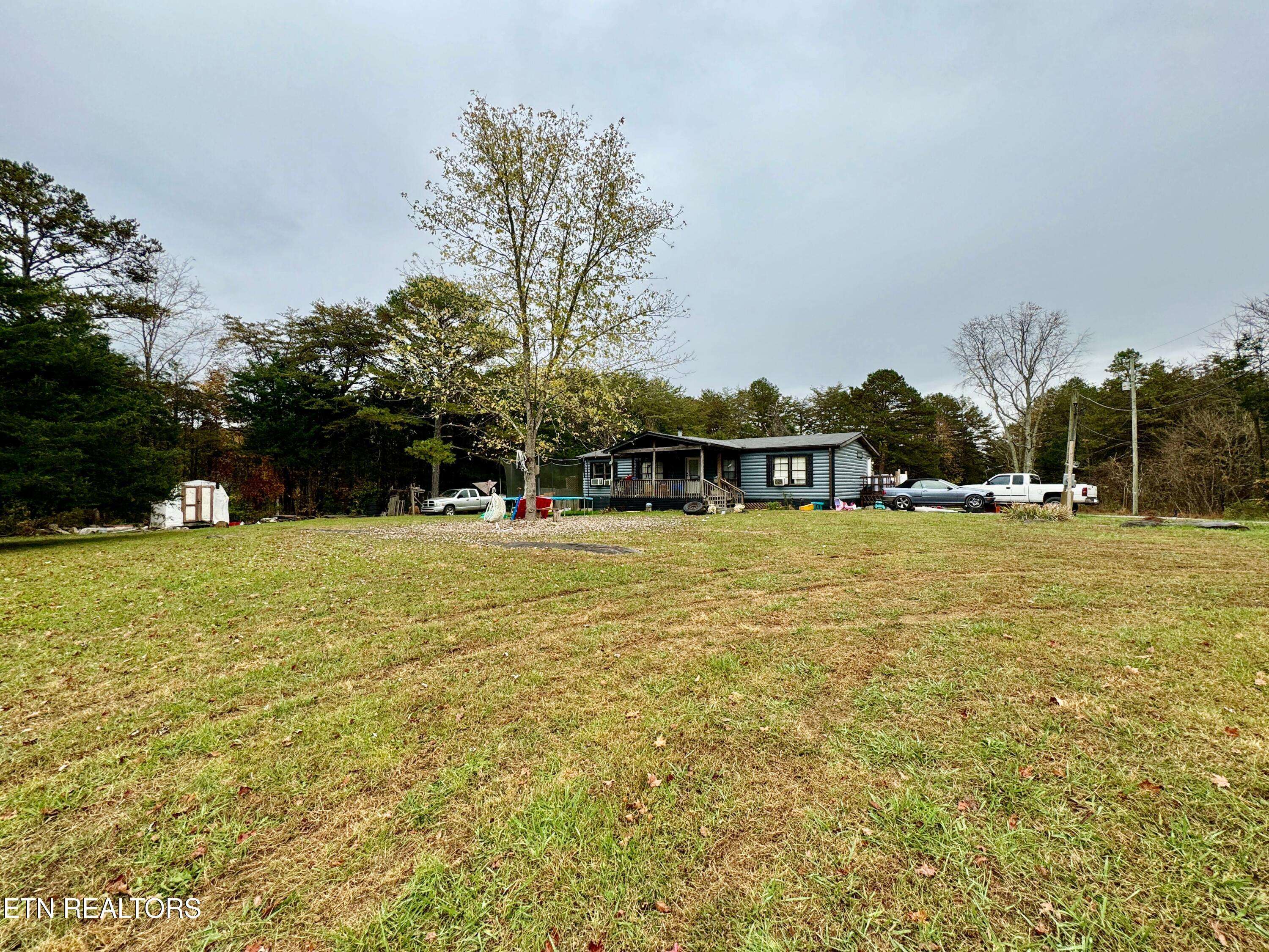 Luttrell, TN 37779,991 Tazewell PIKE