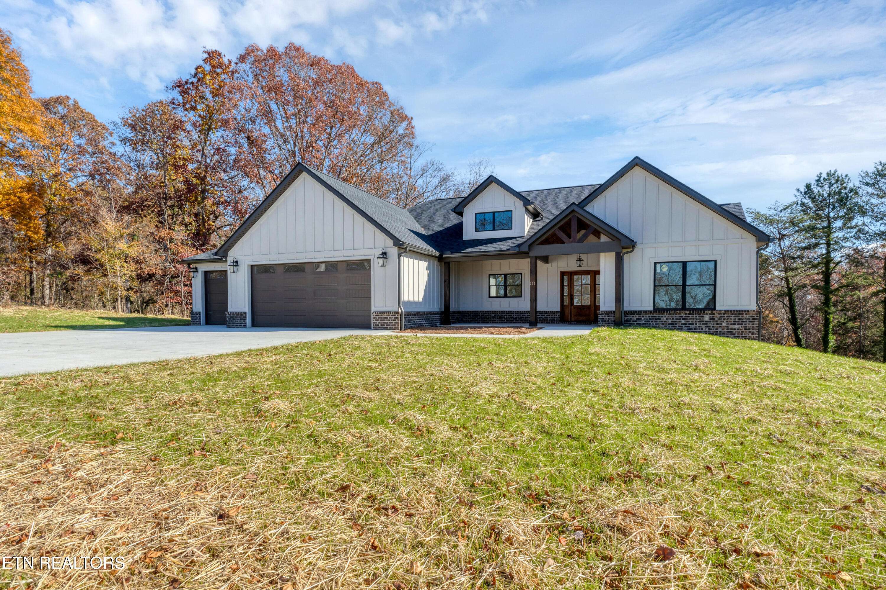 Friendsville, TN 37737,734 Lake Vista DR