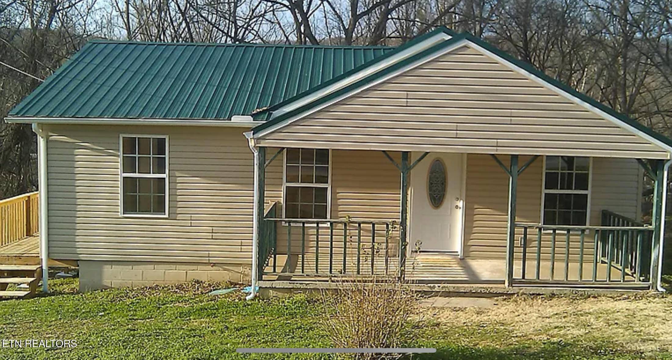 Harriman, TN 37748,423 Maple St.