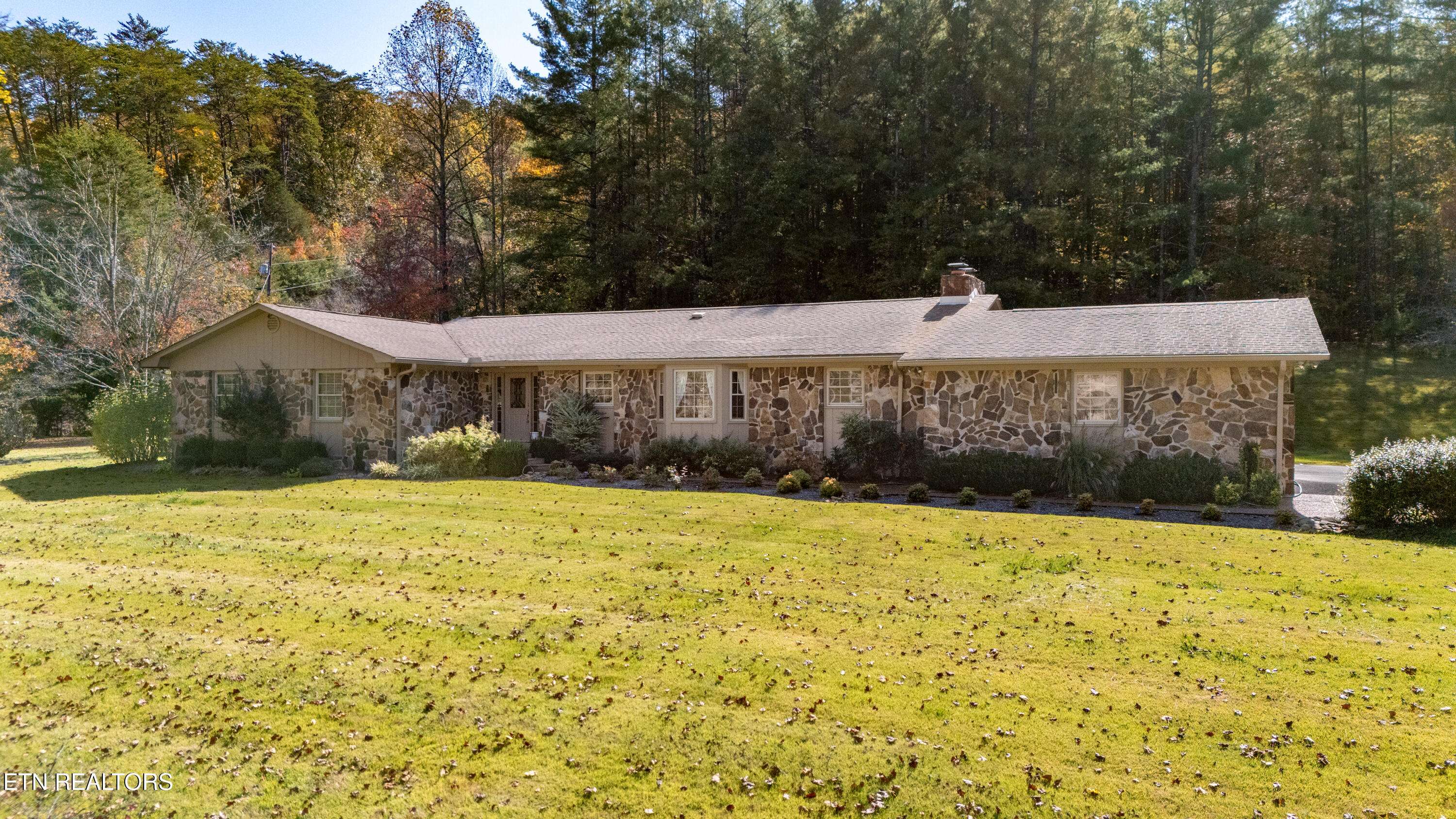 New Tazewell, TN 37825,4553 Lone Mountain Rd