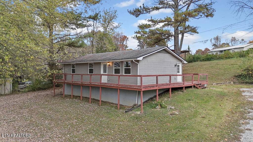 Jacksboro, TN 37757,317 Hollifield Drive