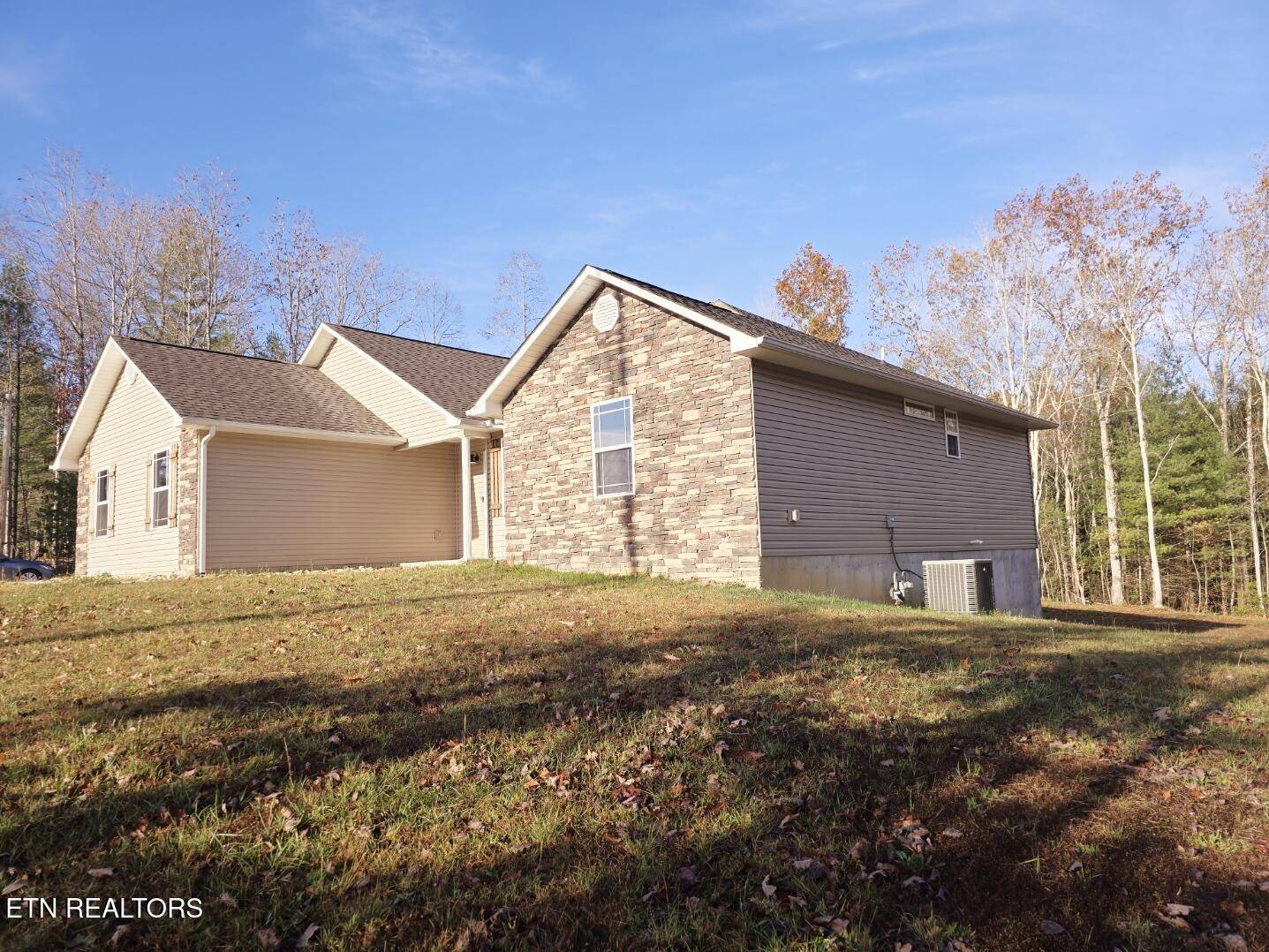 Oneida, TN 37841,181 Cason Rd