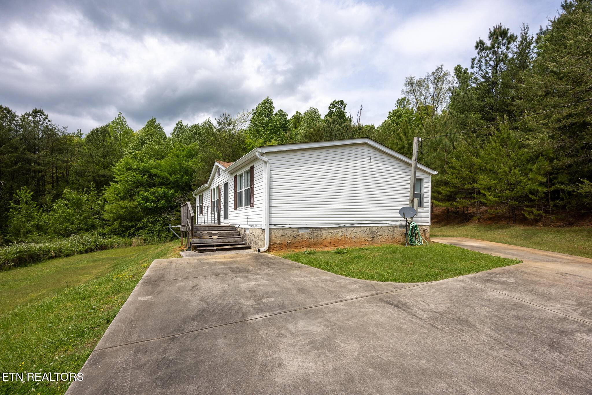 Riceville, TN 37370,732 County Road 754