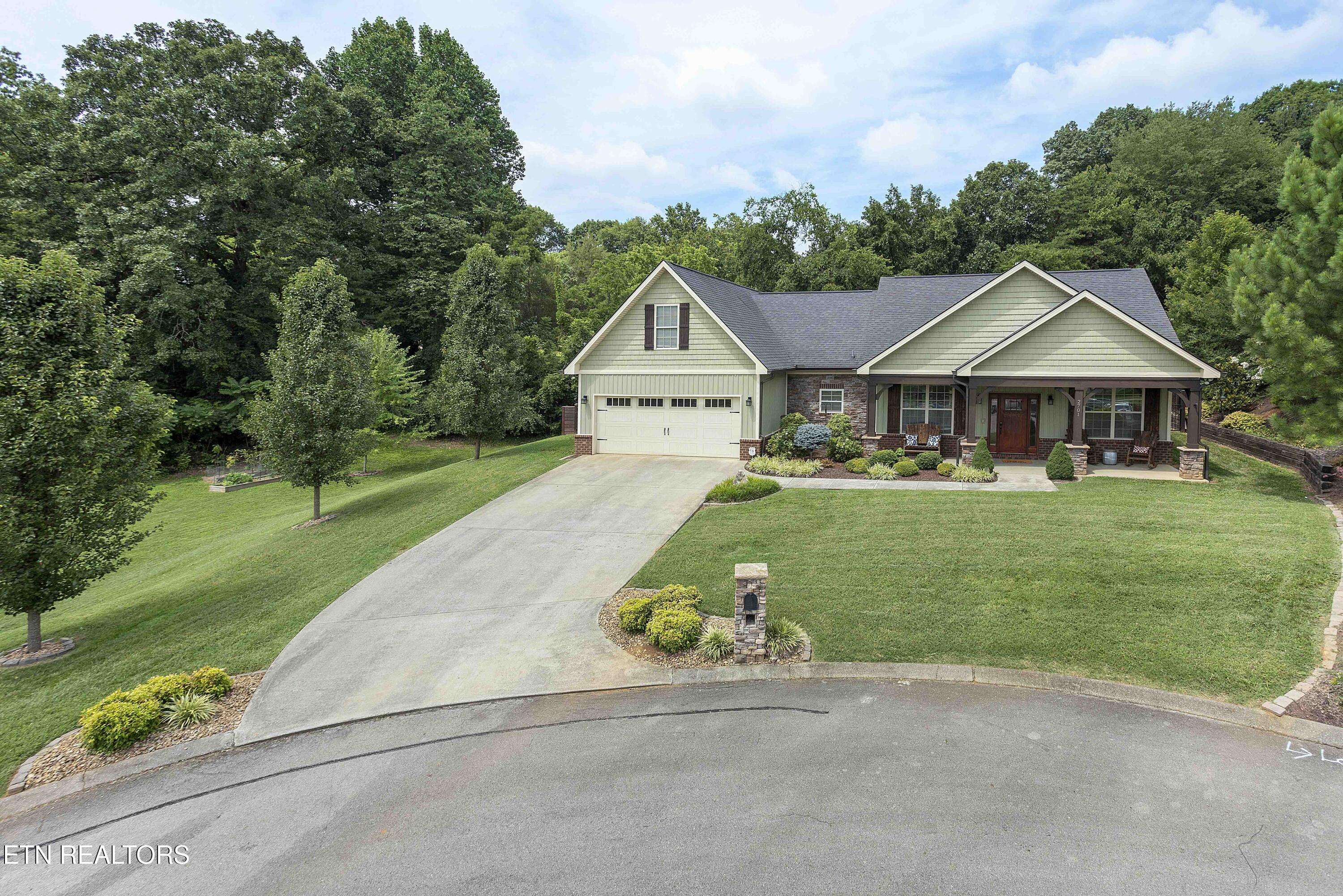 Maryville, TN 37804,2701 Homestead CT