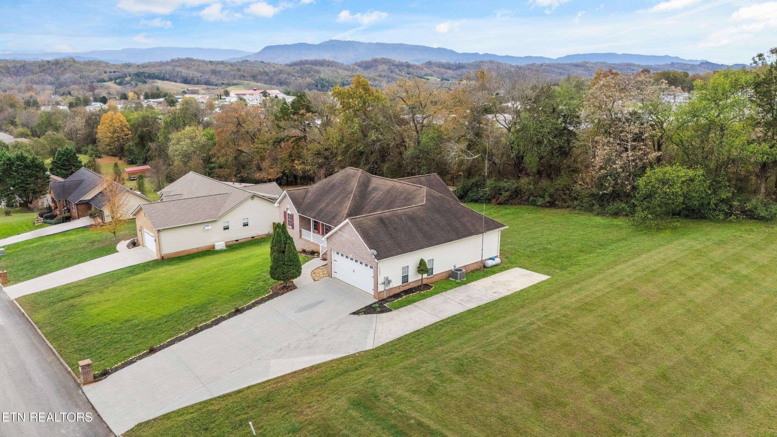 Sevierville, TN 37876,2604 Covington CIR