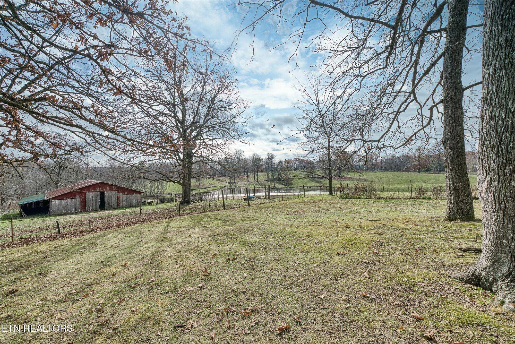 Crossville, TN 38572,8423 Lantana Rd