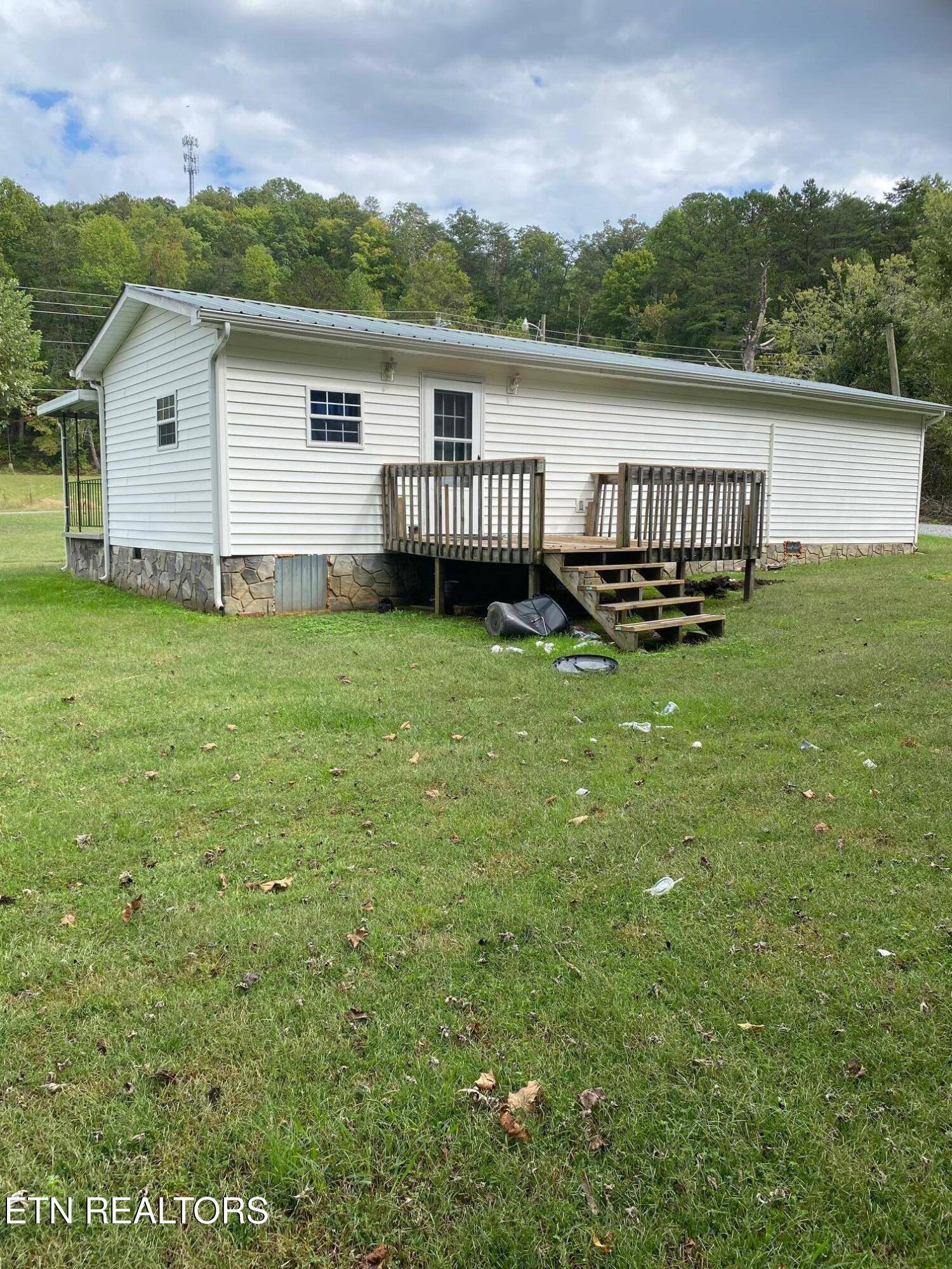 Cosby, TN 37722,117 Greasy Cove Rd