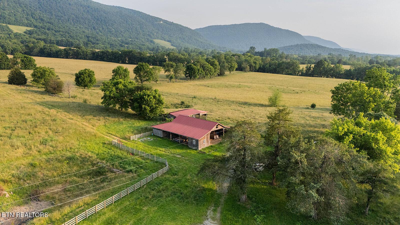 Pikeville, TN 37367,188 Marion Agee Rd