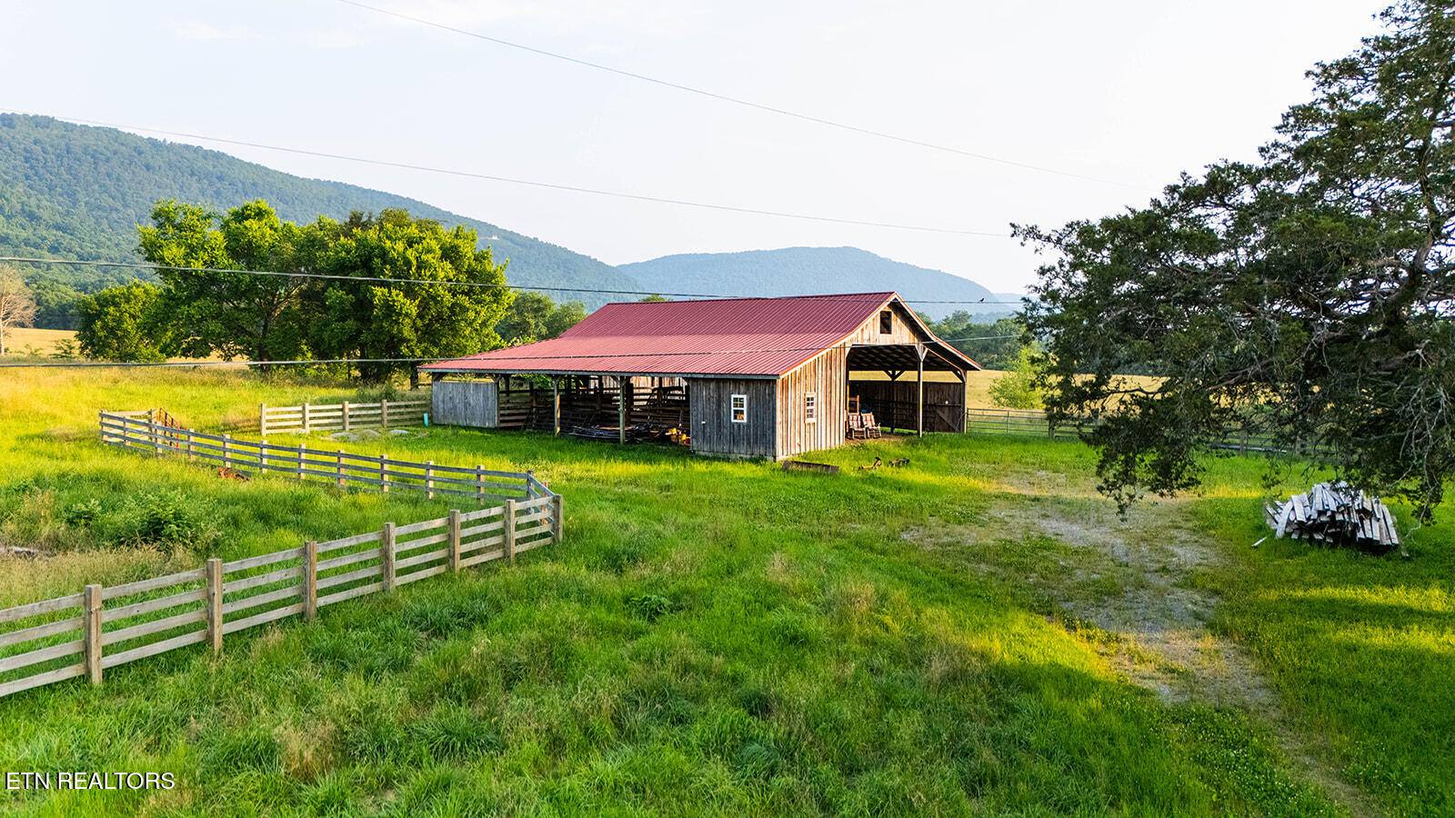 Pikeville, TN 37367,188 Marion Agee Rd