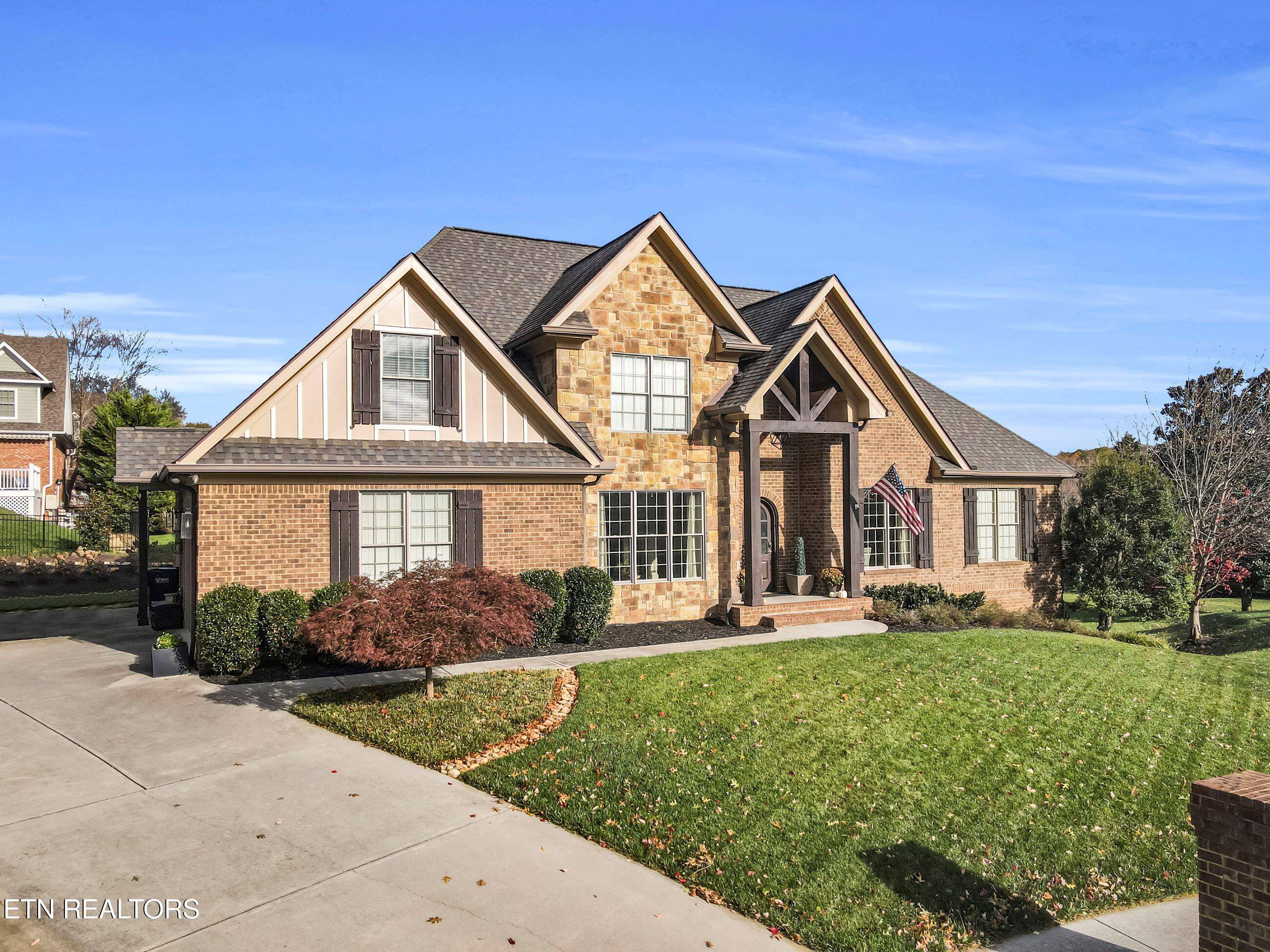 Knoxville, TN 37934,720 Lake Vista LN