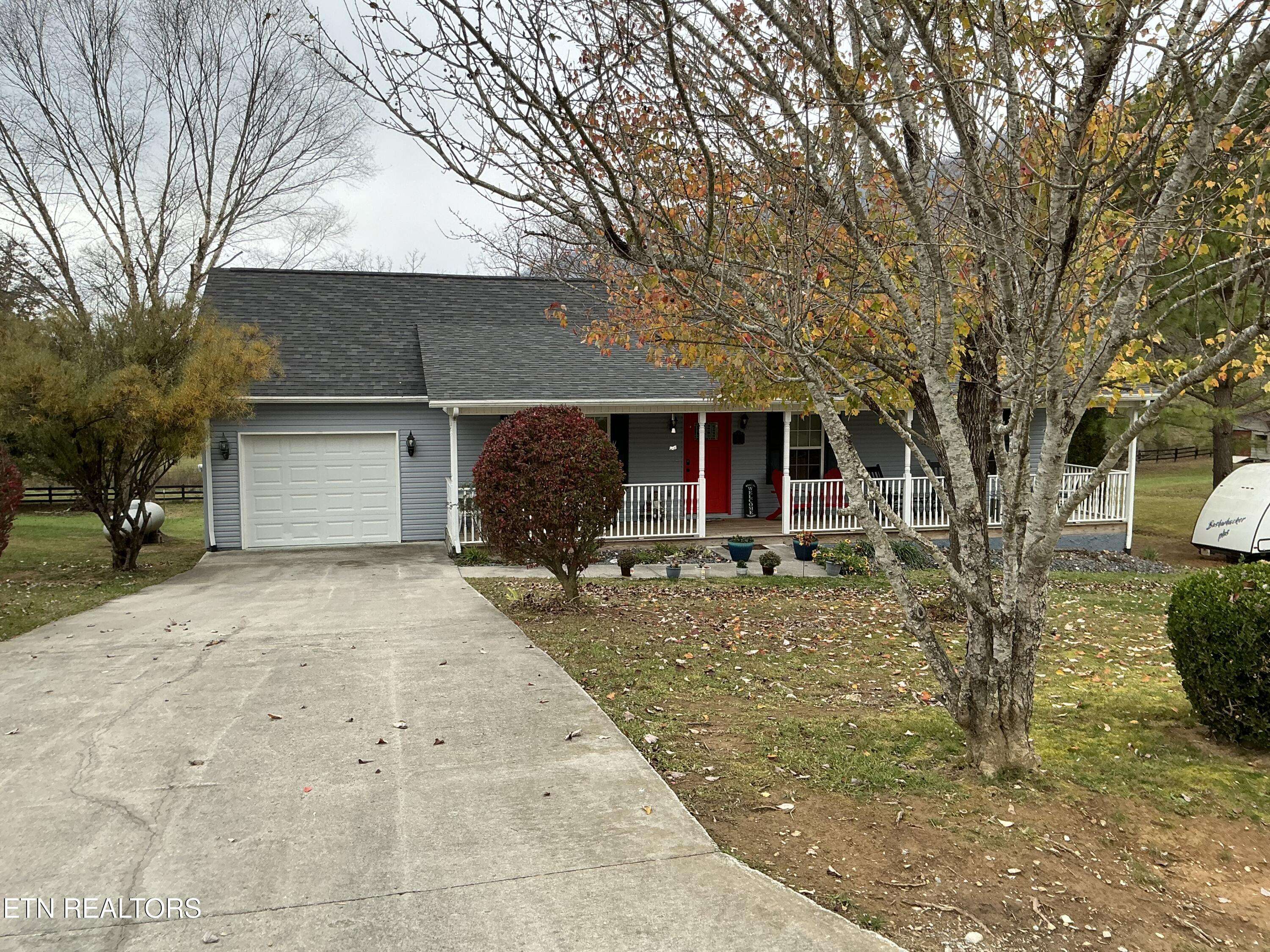 Lafollette, TN 37766,205 Matthew LN