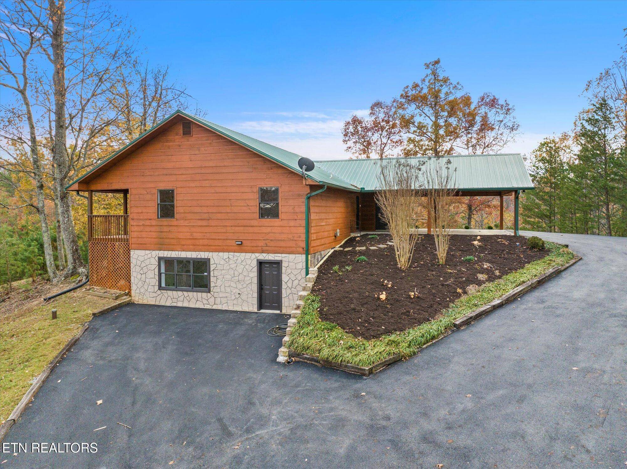 Sevierville, TN 37876,3760 Ivy WAY