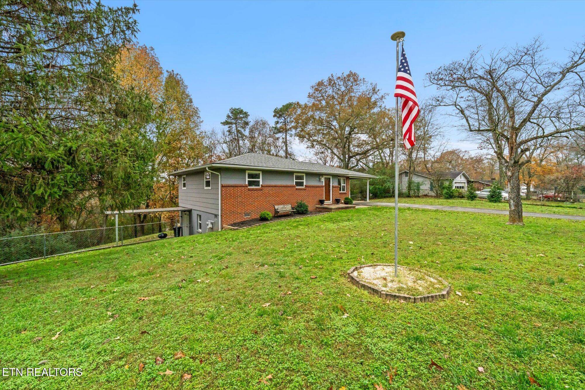 Harriman, TN 37748,103 Miles St